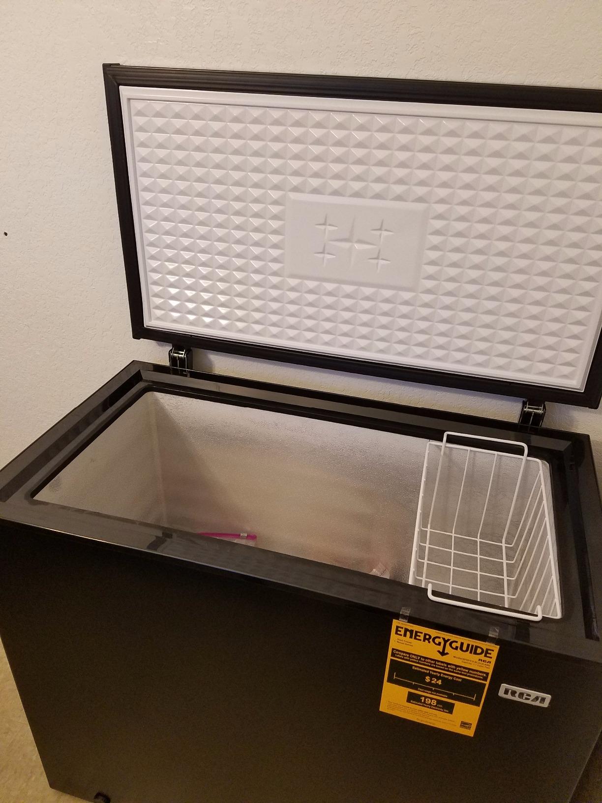 Arctic Chef, 7 Cu. Ft. Convertible Chest Freezer, Garage Ready Freezer or Refrigerator, Manual Defrost Chest Freezer with External Temperature Control, Removable Basket, Defrost Drain, Power Indicator customer photo 2
