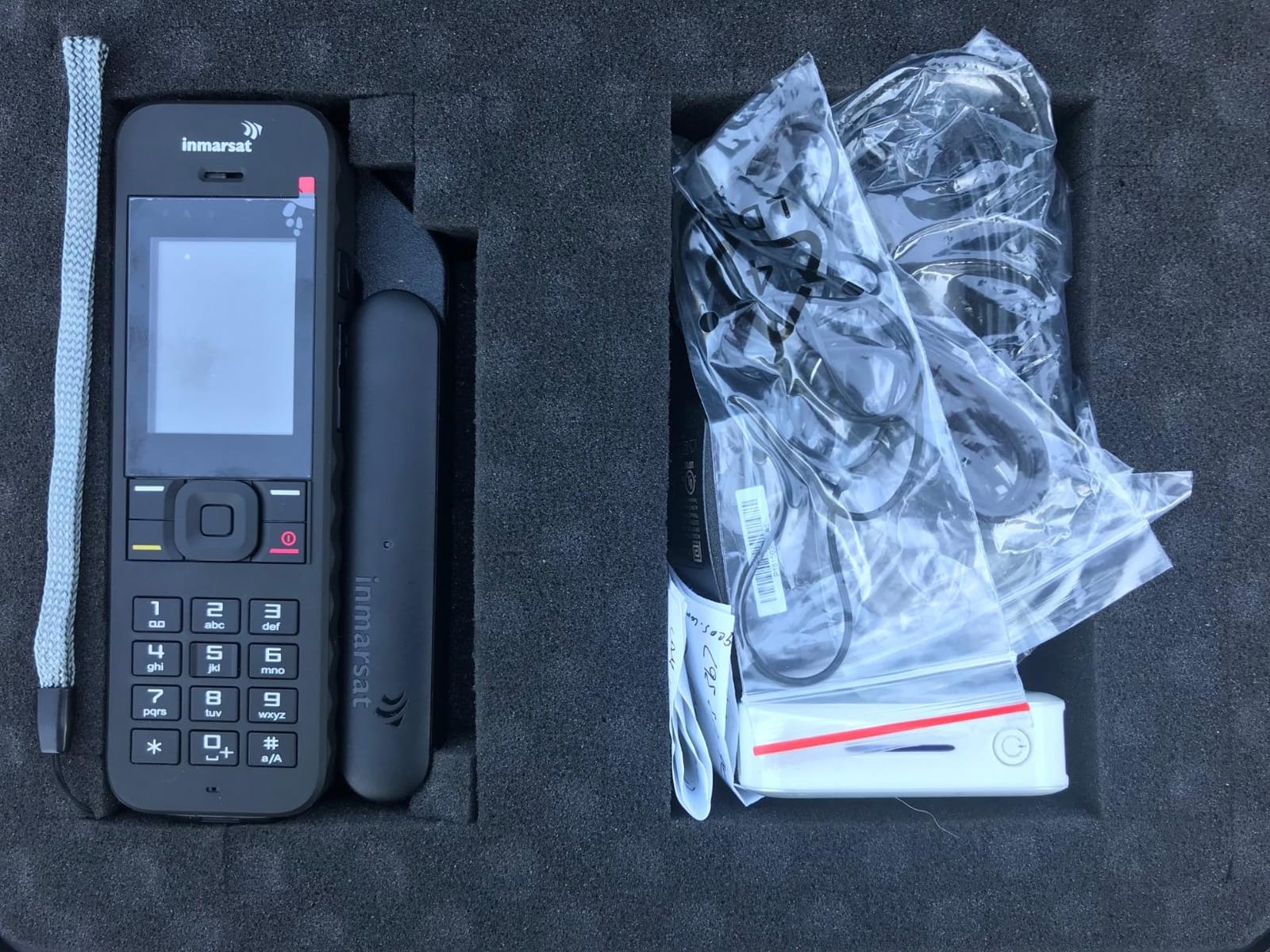 BlueCosmo Inmarsat IsatPhone 2.1 Satellite Phone Kit (SIM Included), unlocked - Global Coverage - Voice, SMS, GPS Tracking, Emergency SOS customer photo 2