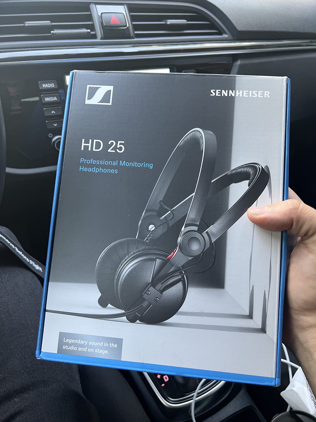 Sennheiser Pro Audio Professional HD 25 On-Ear DJ Headphones Black customer photo 2