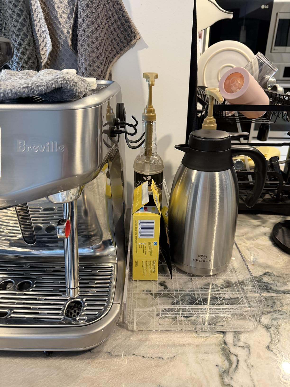 Cresimo Thermal Coffee Carafe 68oz / 2L - 12 Hours Hot Beverage Dispenser | Insulated Stainless Steel Carafe for Liquids, Coffee Carafes For Keeping Hot Water Dispenser for Parties - Large Tea Flask customer photo 1