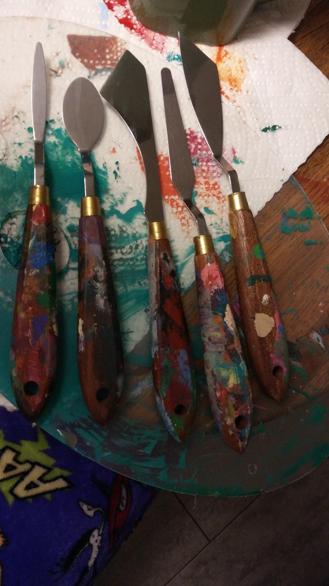 MEEDEN 5 Pieces Painting Knife Set Versatile Stainless Steel Spatula Palette Knife Oil Painting Accessories Mixing Scraper for Oil, Paint Color Mixing, Acrylic Painting customer photo 2