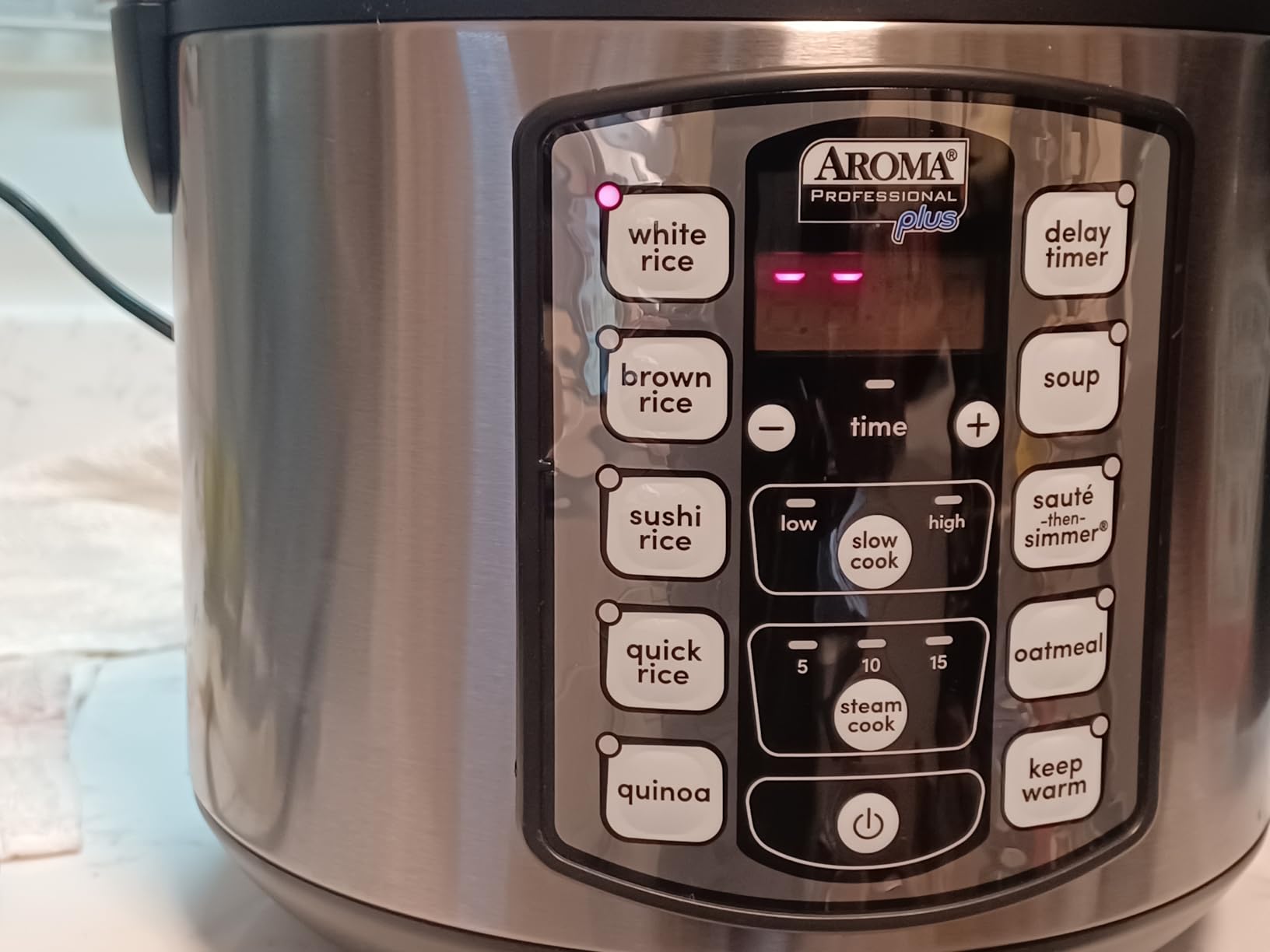 Aroma Housewares Professional Plus ARC-5000SB 20 Cup (Cooked) Digital Rice Cooker, Food Steamer, Slow Cooker, Stainless Exterior/Nonstick Pot, Silver, Black, 10-cup uncooked/20-cup cooked/4QT customer photo 1