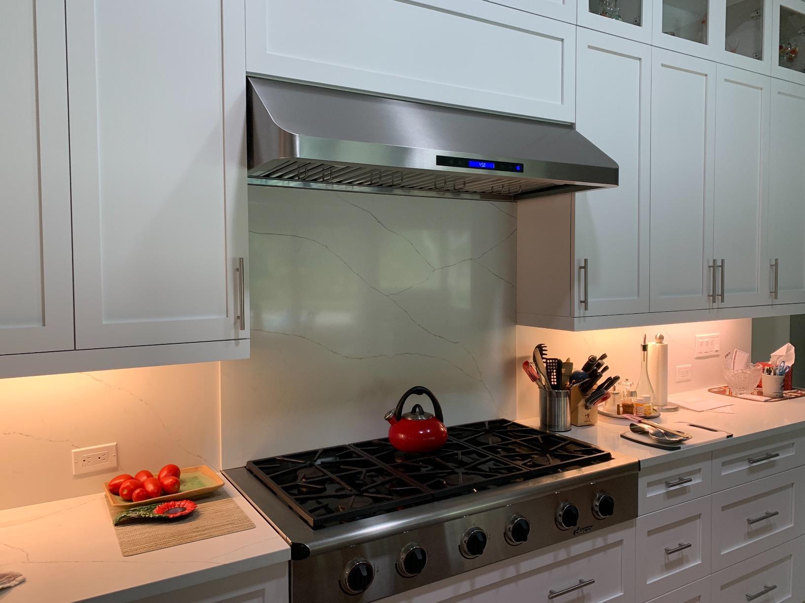 Cosmo 48 in. Haven Collection 500 CFM Ducted Under Cabinet Range Hood, COS-QS48 customer photo 2