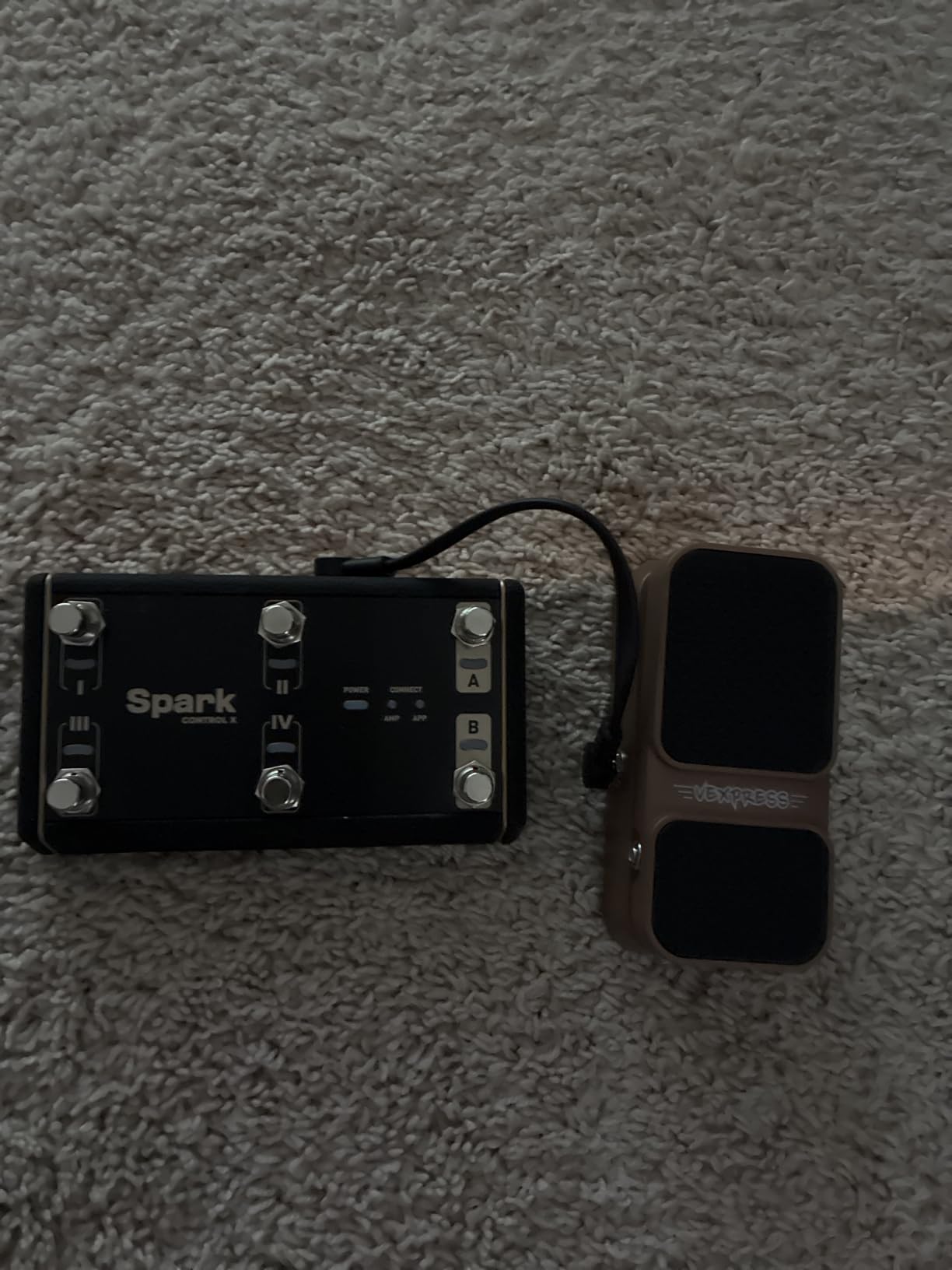 SONICAKE Passive Volume & Expression EXP Pedal, Mini Guitar Volume Pedal - Vexpress customer photo 1