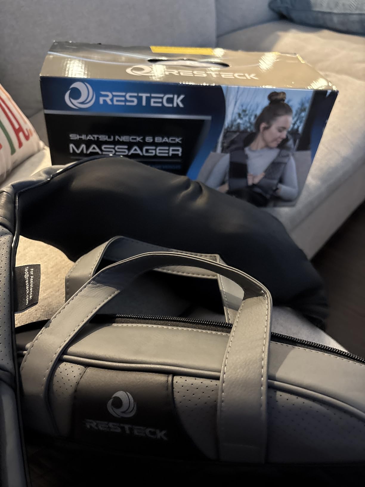 RESTECK Massagers for Neck and Back with Heat - Deep Tissue 3D Kneading Pillow, Electric Shiatsu Shoulder Massage, Foot, Legs,Body - Relieve Muscle Pain - Office, Home & Car customer photo 2