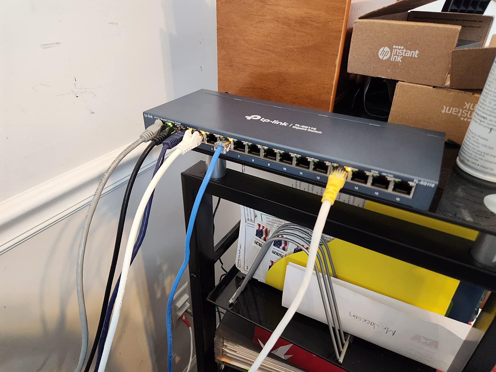 TP-Link TL-SG116, 16 Port Gigabit Unmanaged Ethernet Switch | Desktop/Wall Mount, Fanless, Sturdy Metal w/Shielded Ports, Traffic Optimization customer photo 2