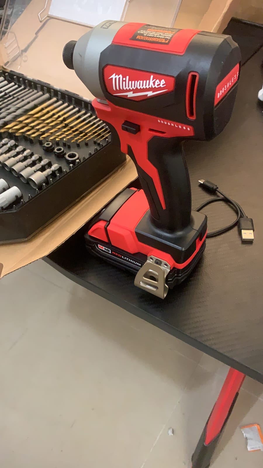2892-22CT M18 Compact Brushless 2-Tool Combo Kit, Drill Driver/Impact Driver customer photo 2
