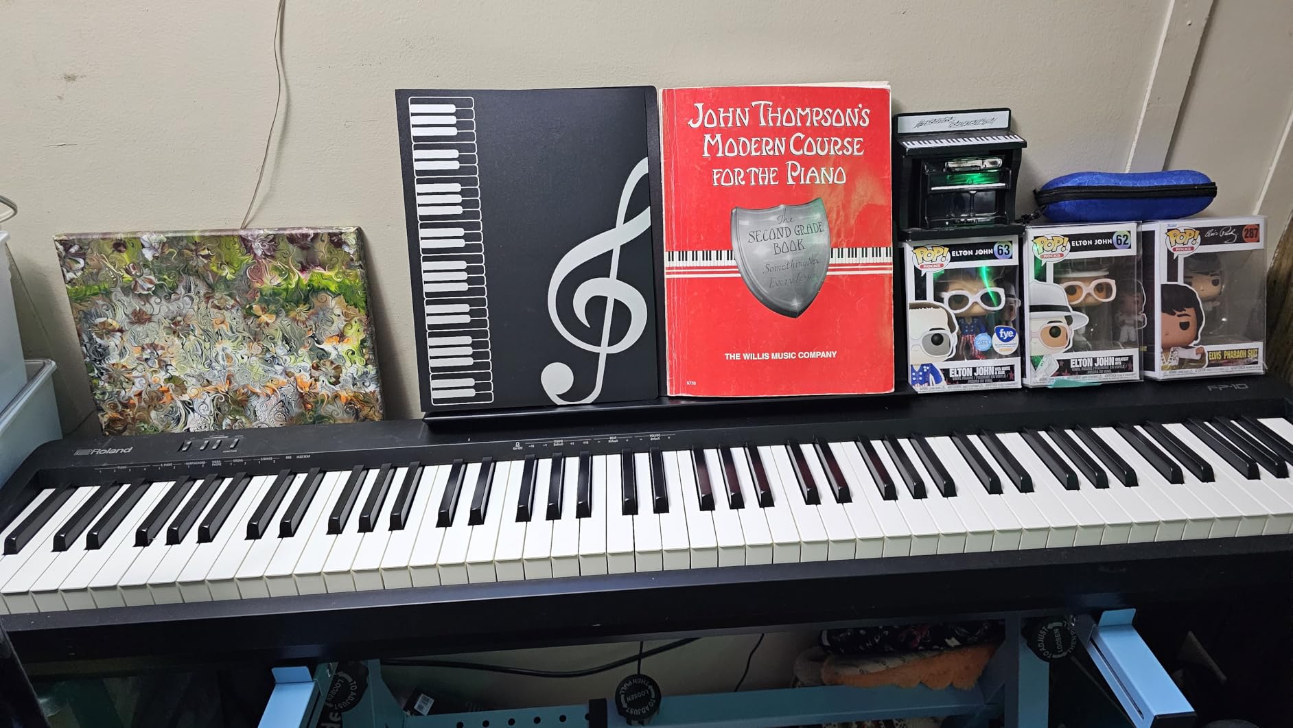 Roland FP-10 | Compact 88-Note Digital Piano | SuperNATURAL Piano Tones | Authentic Acoustic Feel Keyboard | Great for Beginners & Experienced Players | Bluetooth & MIDI Connectivity customer photo 2