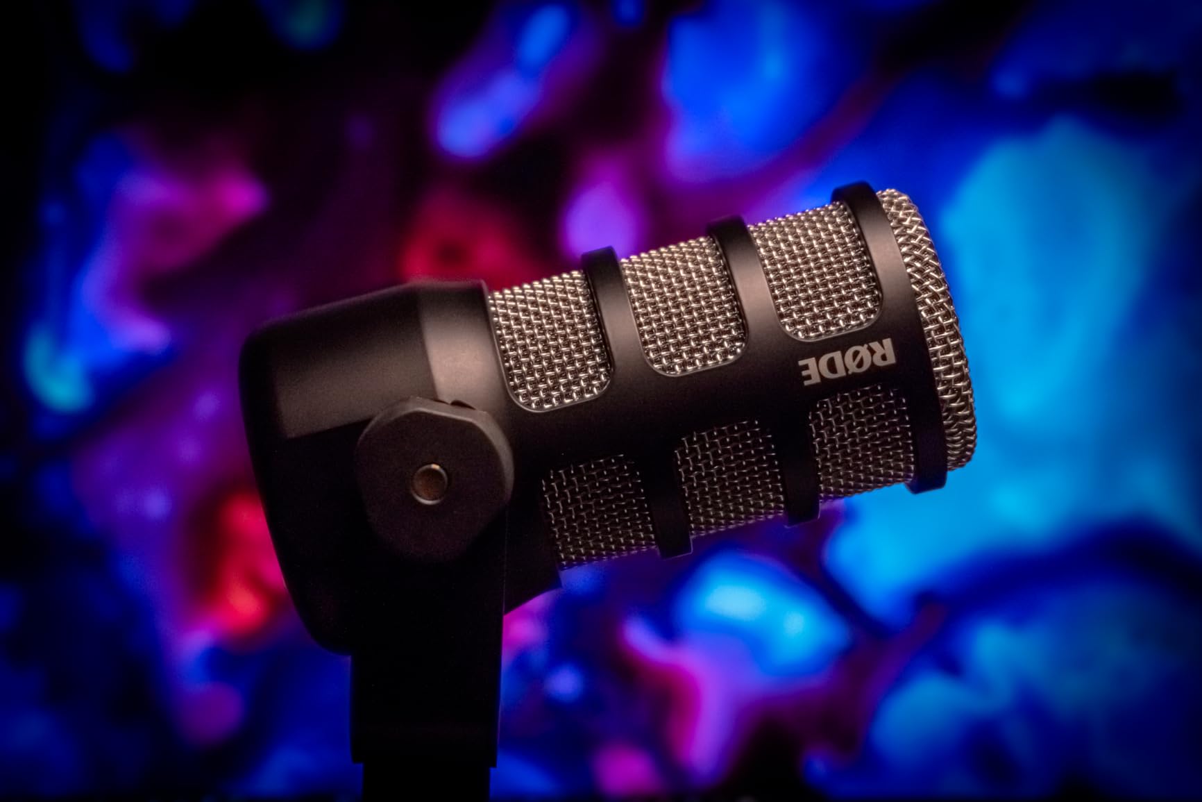 RØDE PodMic Cardioid Dynamic Broadcast Microphone, XLR | Requires Audio Interface (RODECaster, AI-1, or similar). For USB Plug and Play, see PodMic USB customer photo 1