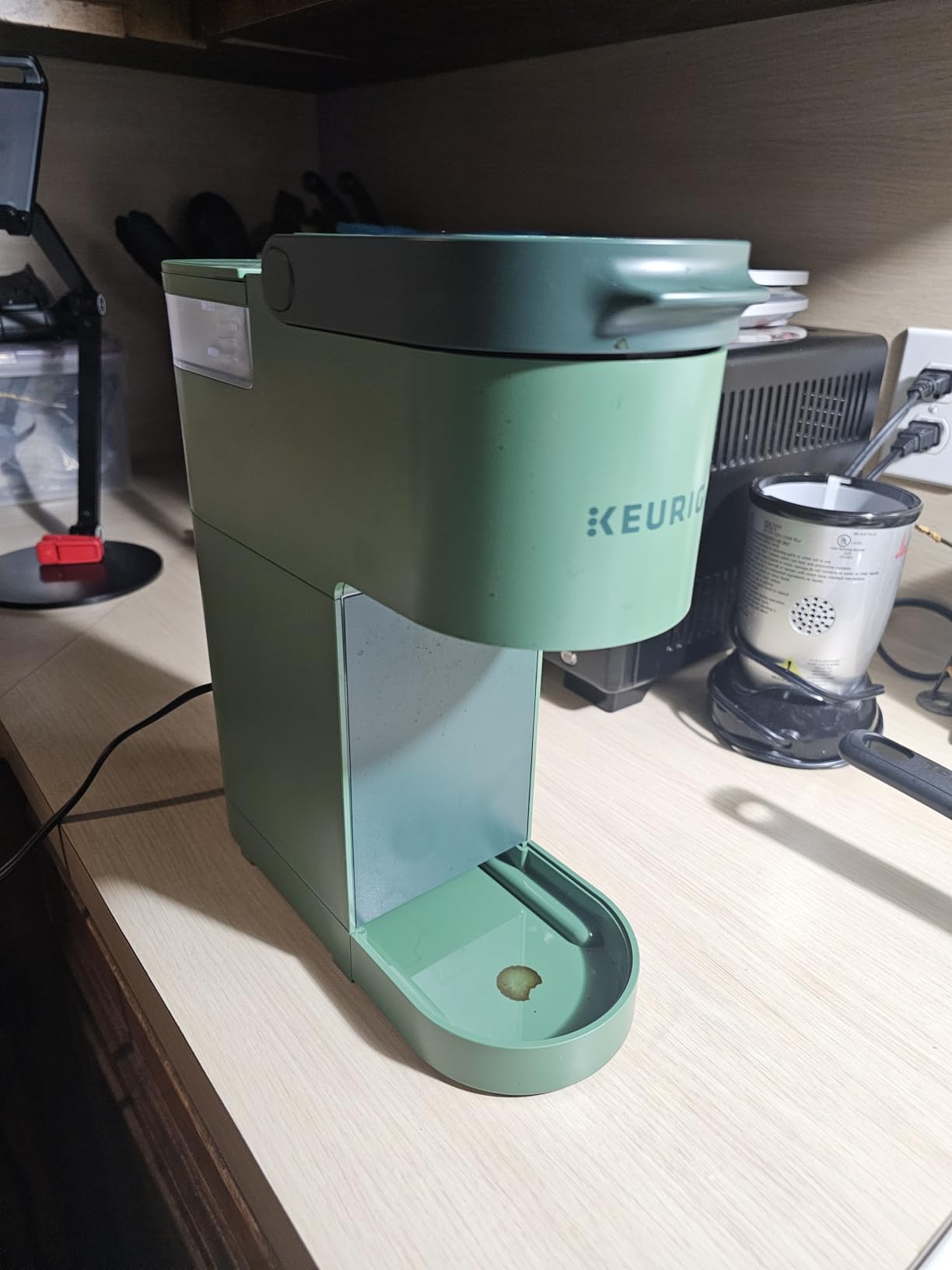 Keurig K-Mini Single Serve K-Cup Pod Coffee Maker, 6 to 12oz Brew size, with Cord Storage, Perfect for Small Spaces, Studio Gray customer photo 2