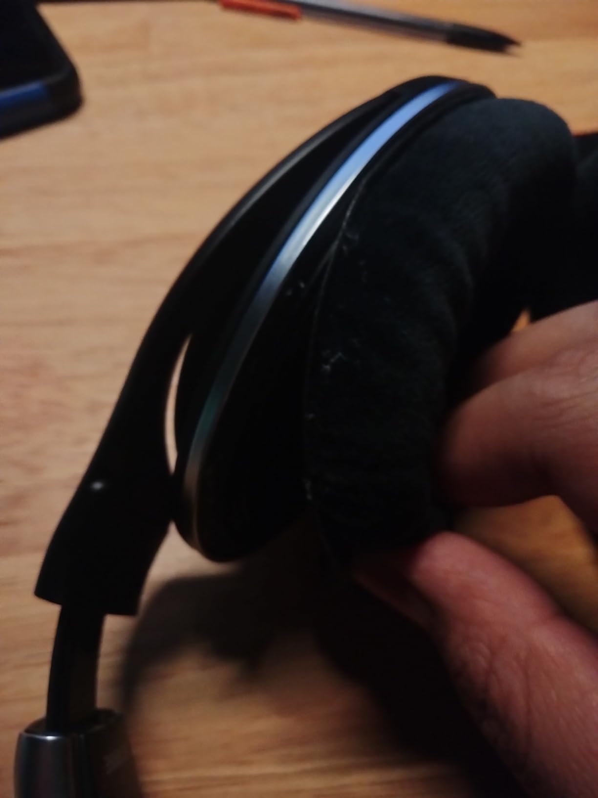 Sennheiser HD 599 SE Open-Back Wired Headphones, Comfortable Fit, Black | Premium Design, Balanced Audio, Comfortable Fit, Wired for Music customer photo 2