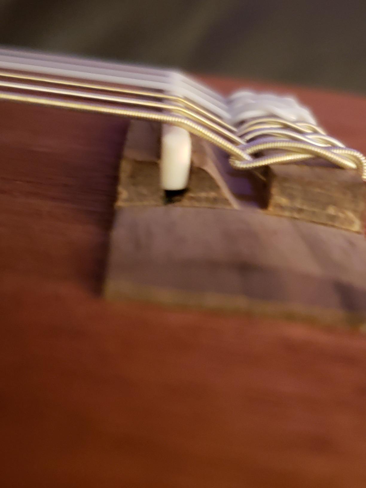 Caramel 30 inch All Solid Mahogany 6 String Electric Guitalele customer photo 2