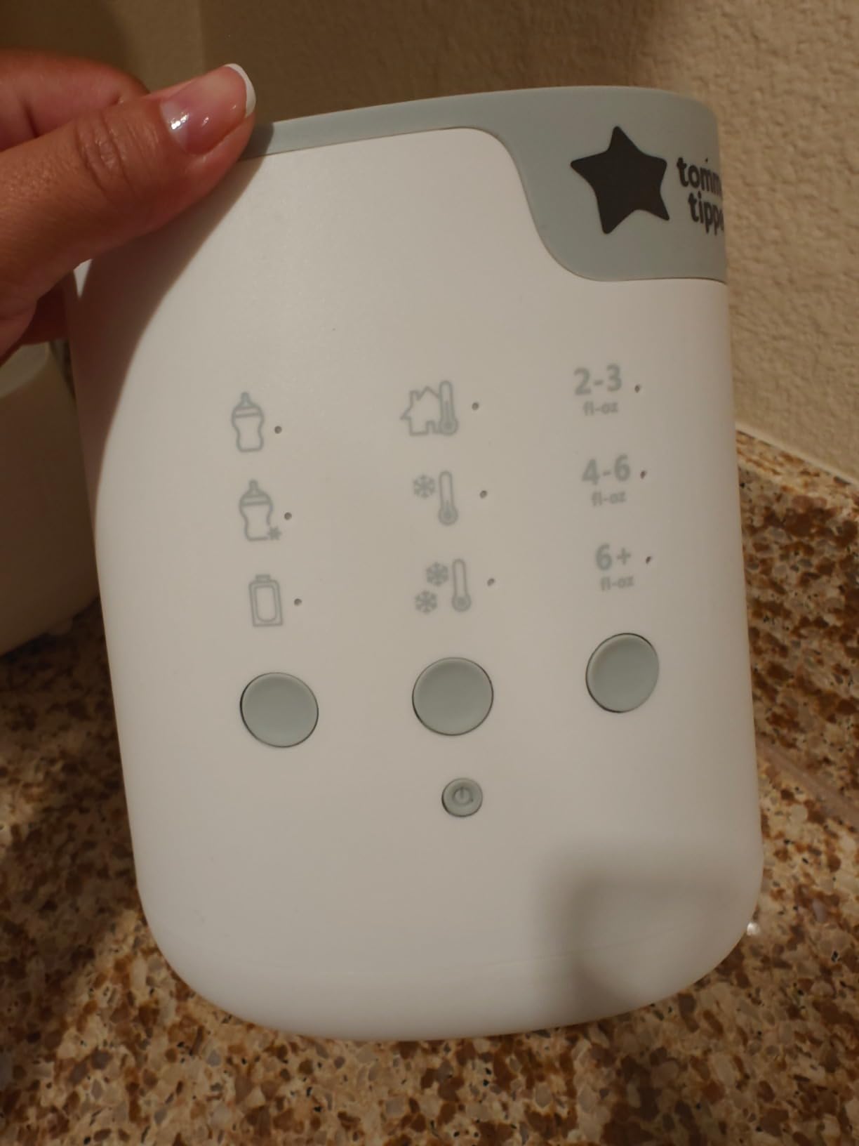 Tommee Tippee Bottle & Food Warmer, Automatic Timer, Touch Settings | Warms Breast Milk, Formula, Jars & Pouches to Temperature in Minutes, White customer photo 1