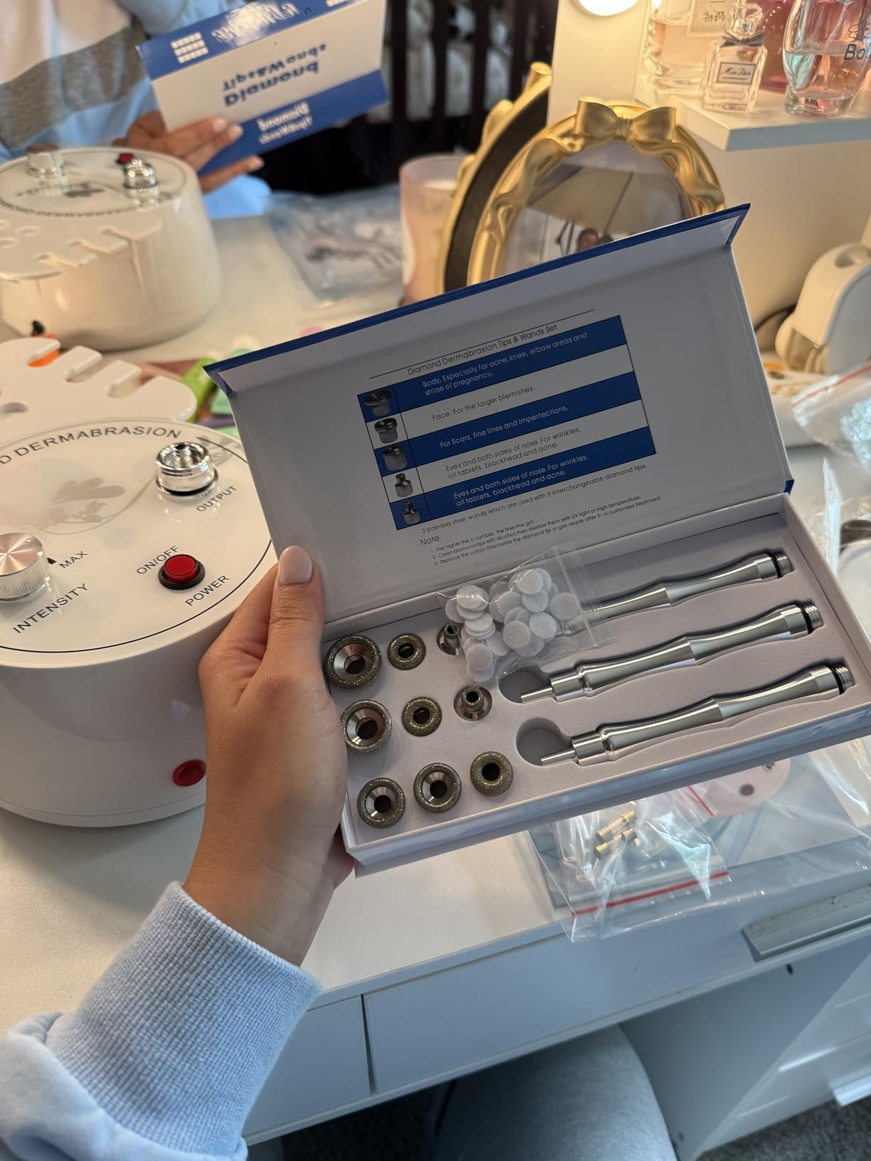 Diamond Microdermabrasion Machine, Yofuly 3 in 1 Professional Microdermabrasion Machine with Vacuum Glass Tube and Spray Bottle for Home Use Skin Care customer photo 2