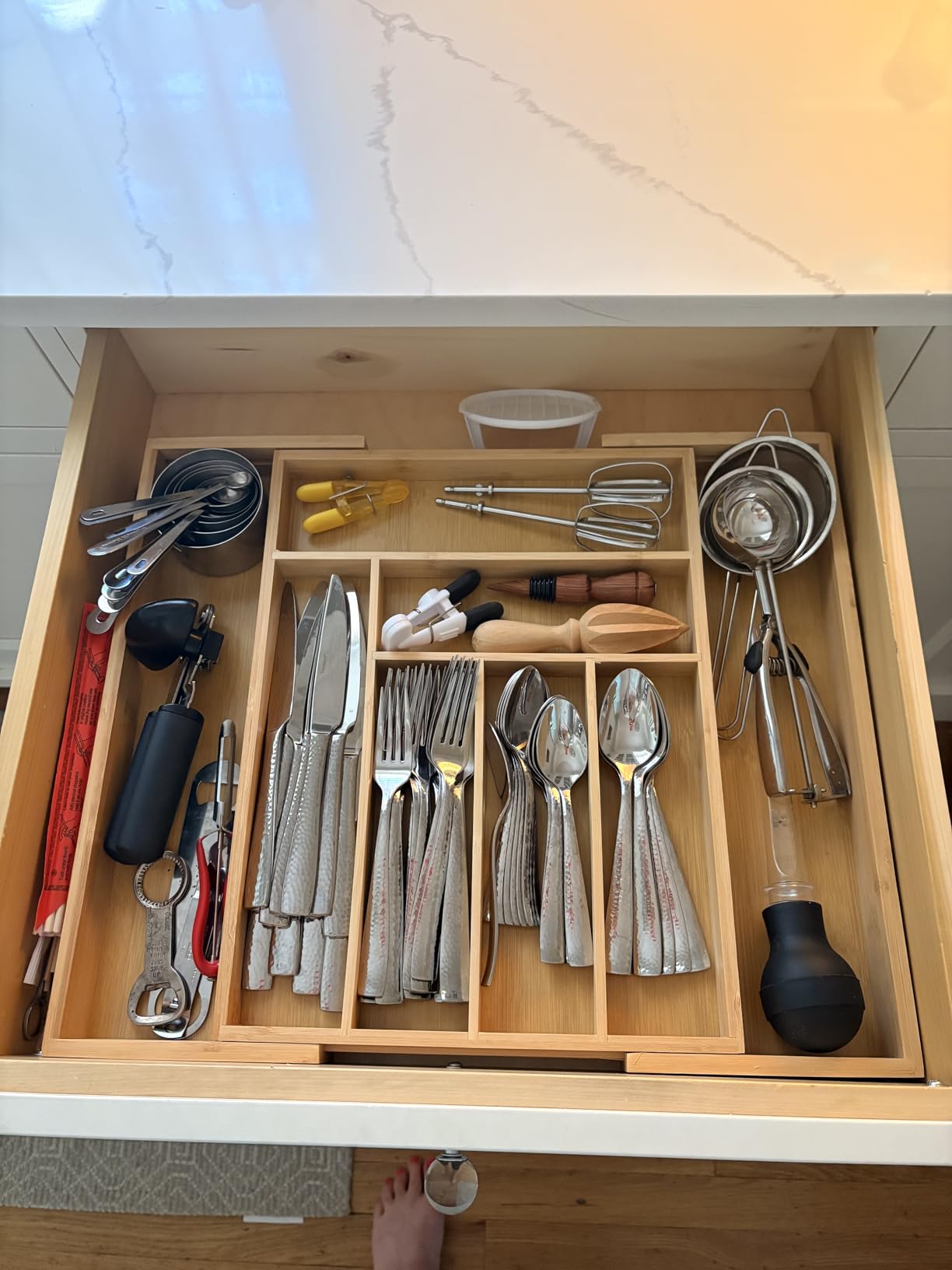 Pipishell Bamboo Expandable Silverware Drawer Organizer, Adjustable Kitchen Utensil Tray for Forks, Spoons and Knives, Wood Storage Cutlery Holder for Bedroom and Living Room customer photo 2