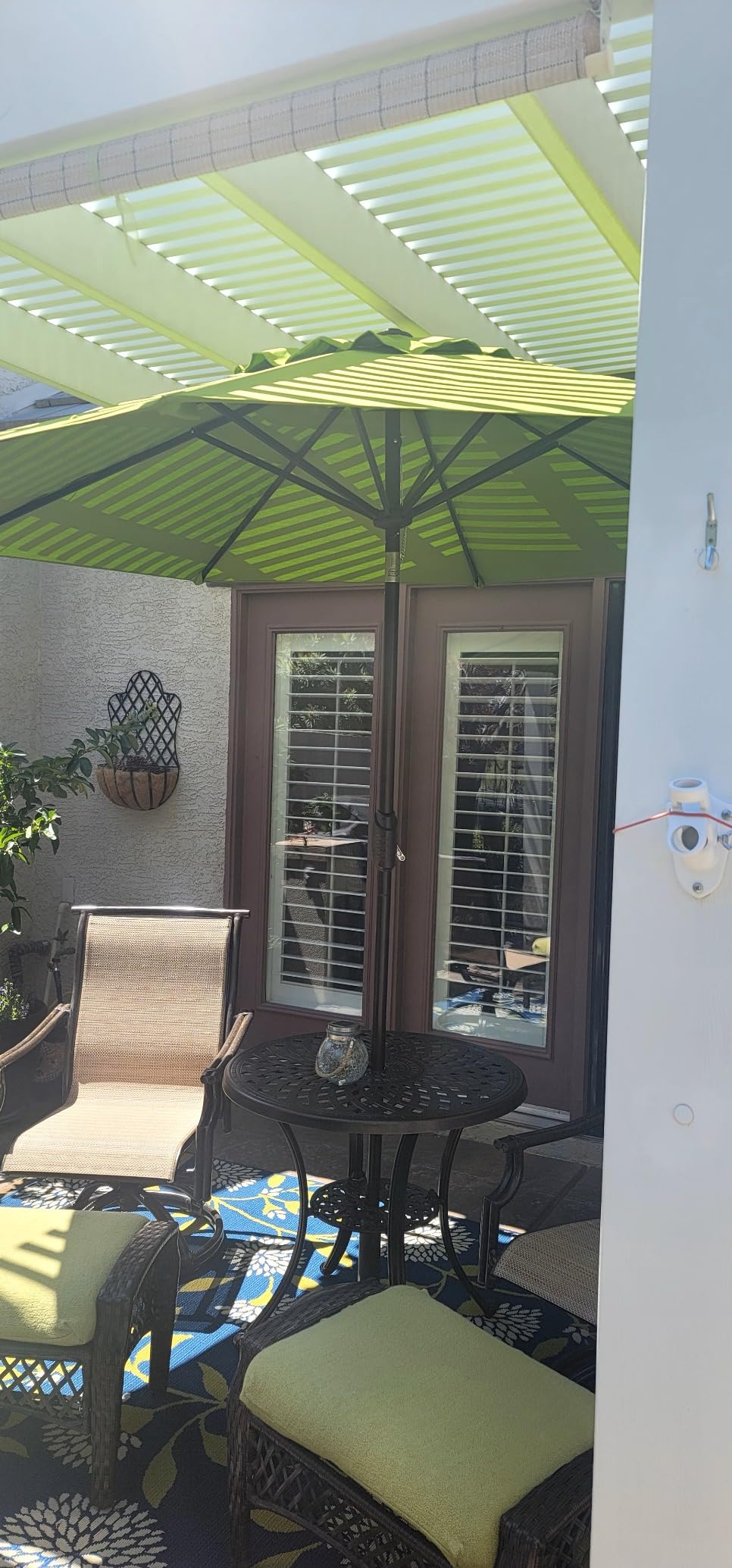 EliteShade USA 10-Year-Non-Fading 9Ft Market Patio Umbrella, UPF 50+ UV Protection Performance Sun Umbrella, Heavy Duty Commercial Grade Outdoor Table Umbrella with Crank & Tilt, Windproof Vented Top for Garden, Pool, Deck and Outdoor Playsets, Black customer photo 1