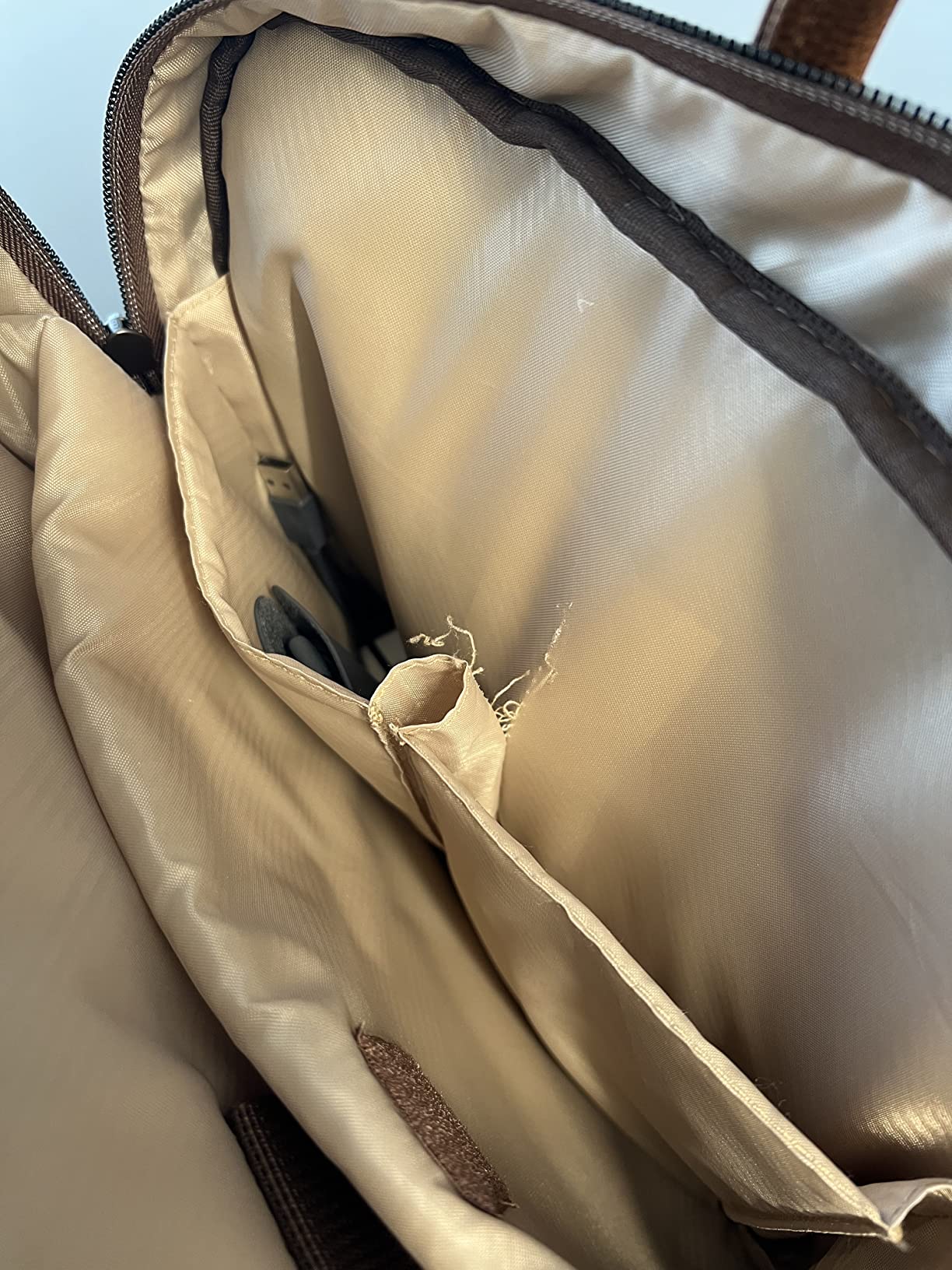Samsonite Classic Leather Toploader Briefcase customer photo 2