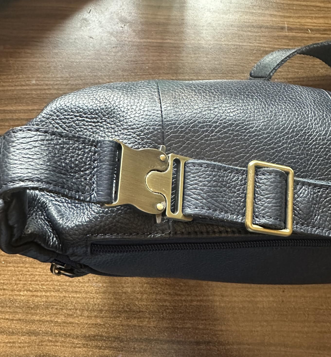 Genuine Leather Fanny Pack large capacity Crossbody Waist Bag with Zipper phone Pockets crocodile black customer photo 1