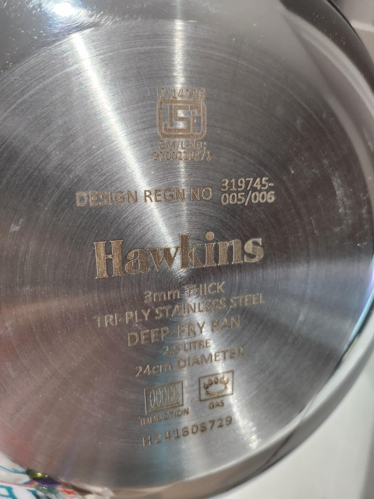 Hawkins 2.5 Litre Deep Fry Pan, Triply Stainless Steel Kadai with Glass Lid, Flat Bottom Induction Kadhai, Silver (SSD25G) customer photo 2