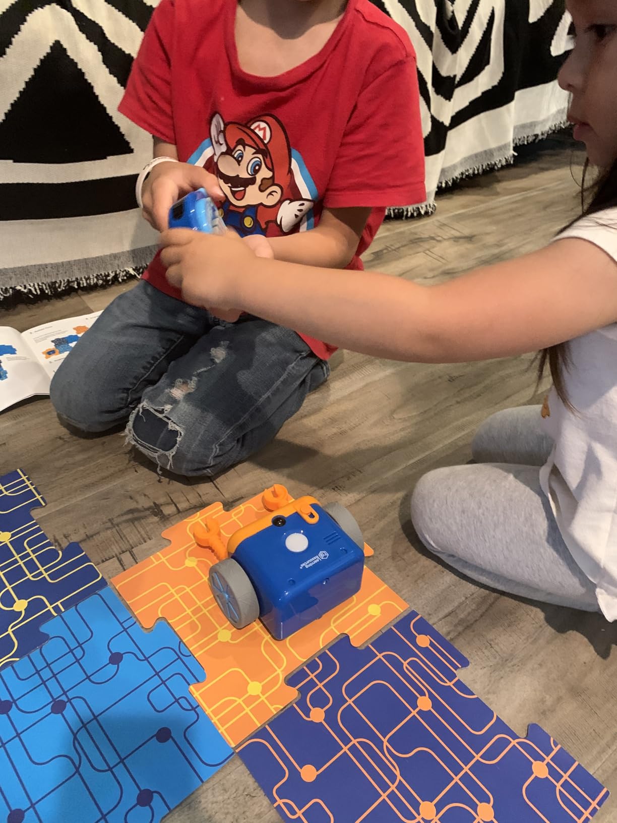Learning Resources Botley 2.0 The Coding Robot Activity Set | STEM Toy, Robots for Kids, Early Programming Robot Kit, Screen Free Coding for Kids 5-7, Elementary and Homeschool Essentials customer photo 2