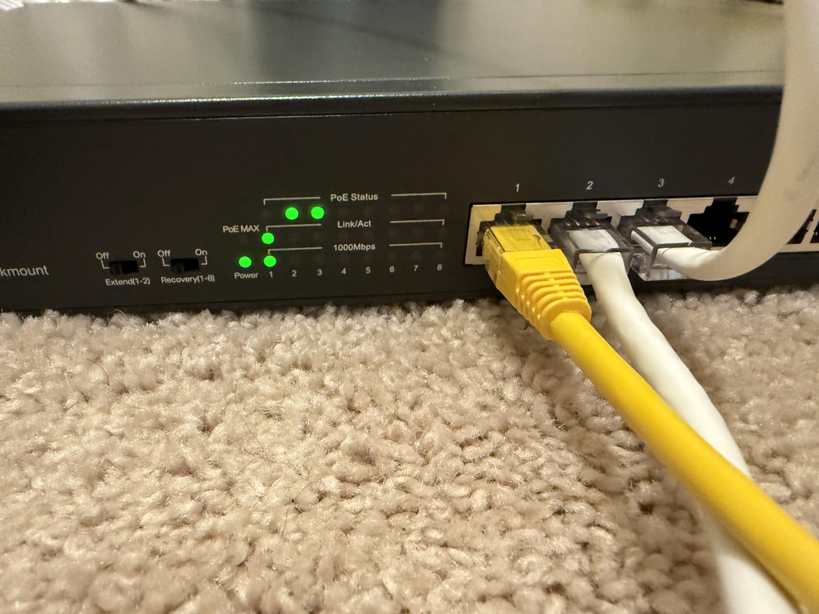 TP-Link TL-SG1218MPE 16 Port Gigabit Switch Easy Smart Managed 16 PoE+ @250W, 2 non-PoE ports, 2 combo SFP slots 3 Year Manufacturer Warranty QoS, Vlan, IGMP & LAG, Free Expert Help customer photo 2