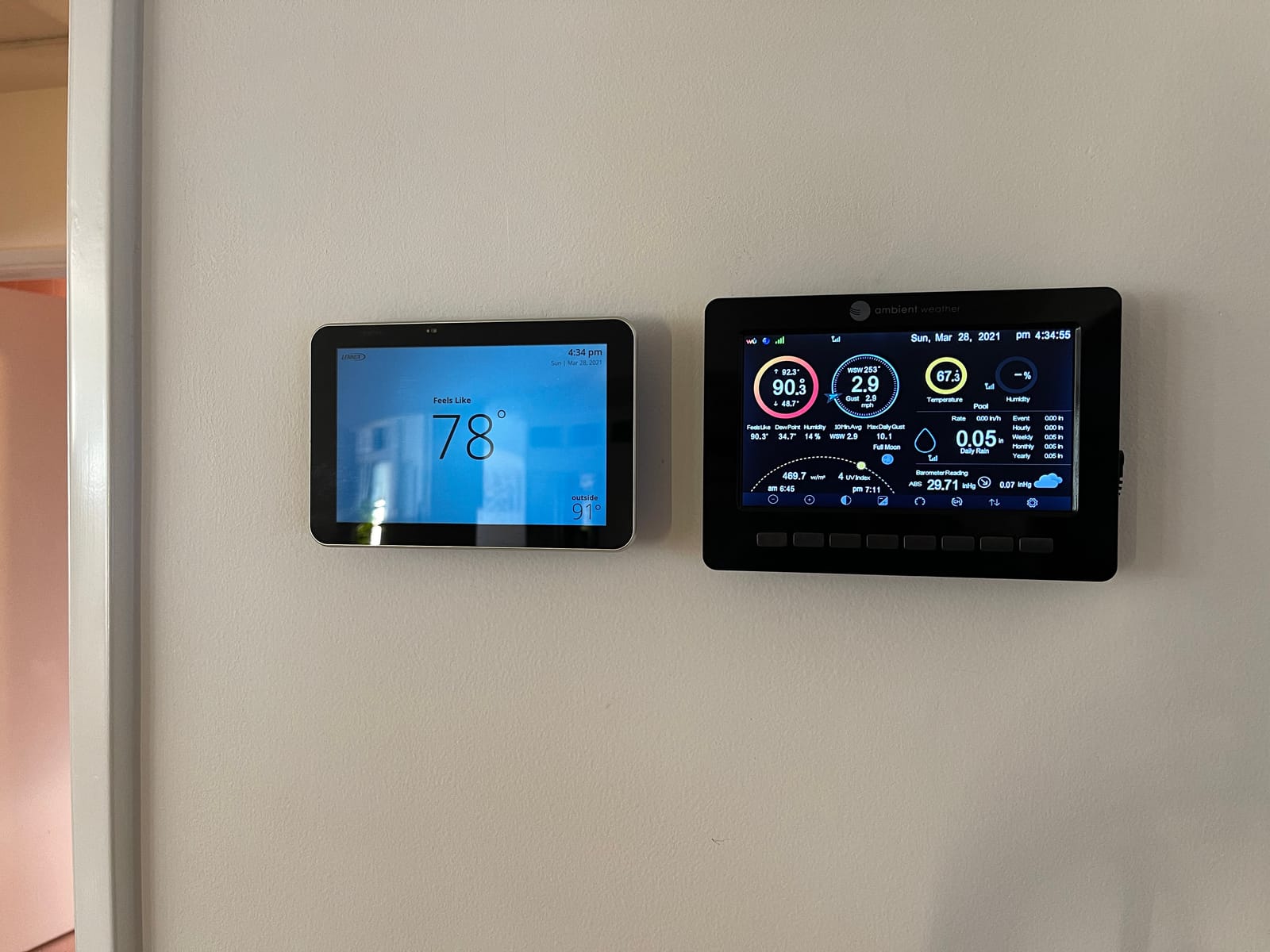 Ambient Weather WS-5000 Ultrasonic Smart Weather Station | With TFT Full Color LCD Display customer photo 2