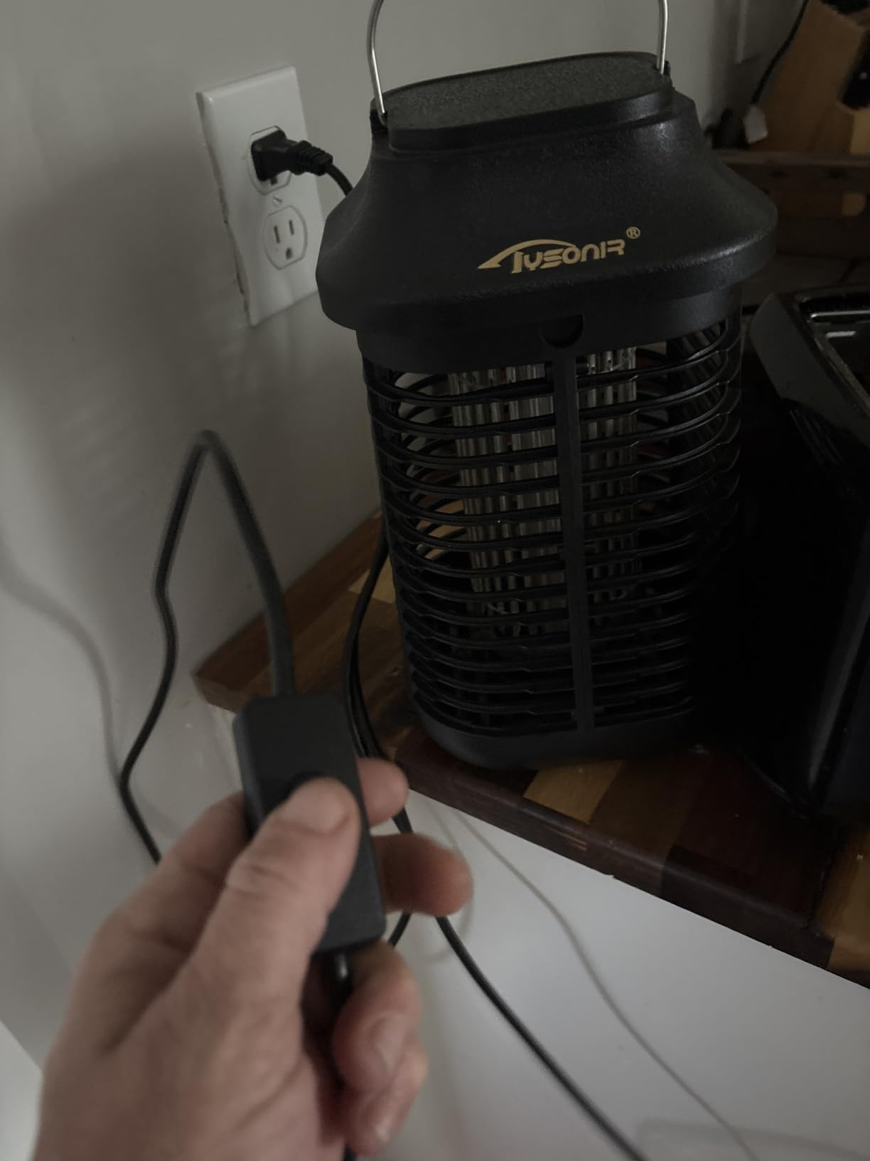 Bug Zapper 4200V, 9.84Ft Power Cord w/Switch, Electronic Mosquito lamp customer photo 1