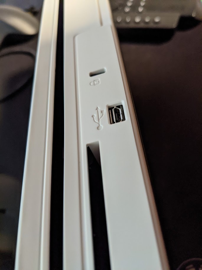 Canon imageFORMULA R10 - Portable Document Scanner, USB Powered, Duplex Scanning, Document Feeder, Easy Setup, Convenient, Perfect for Mobile Users, White customer photo 2