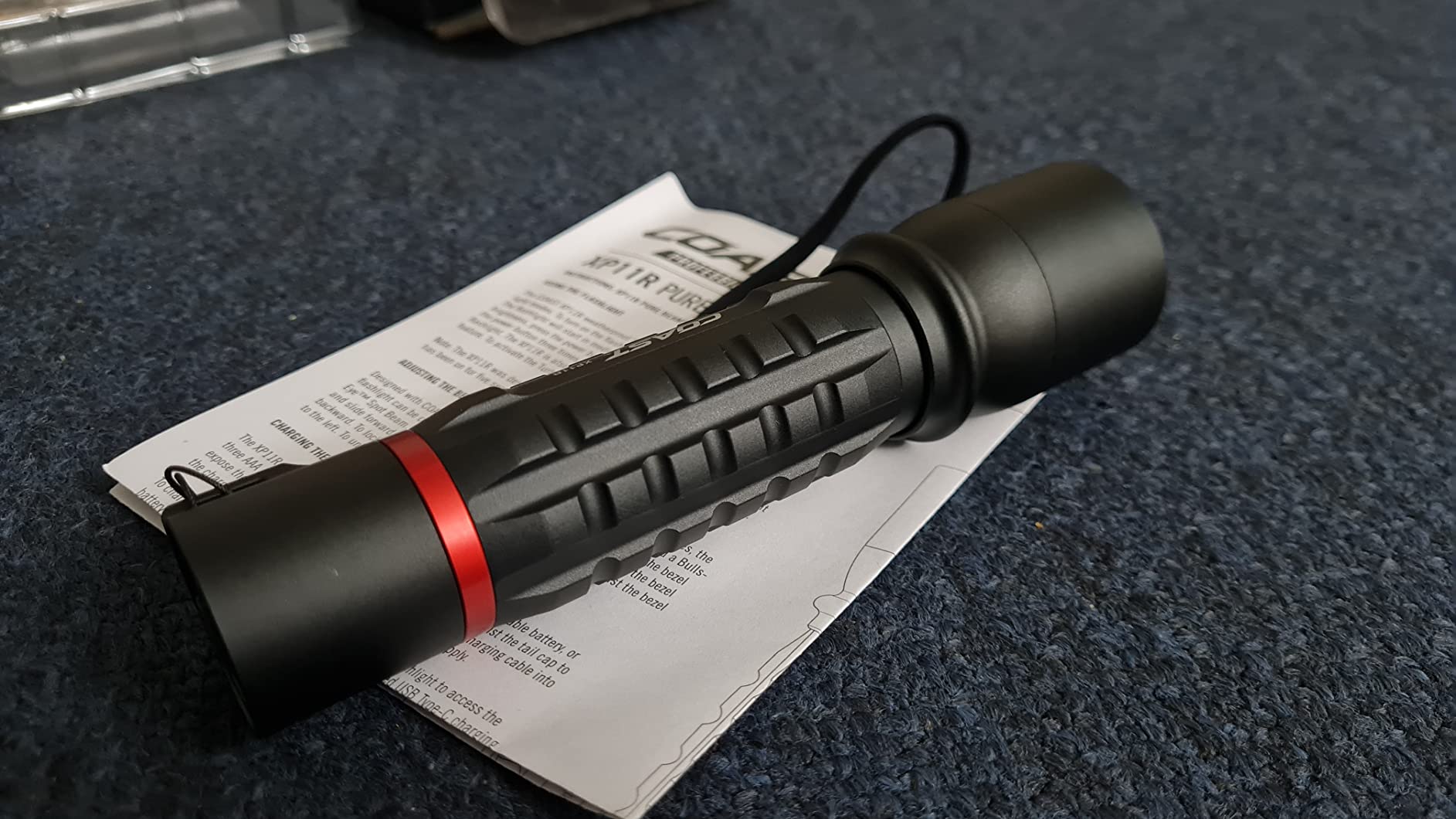 Coast XP11R 2600 Lumen USB-C Rechargeable LED Flashlight with Slide Focus and Pure Beam Focusing Optic, 4 Light Modes, Black customer photo 1