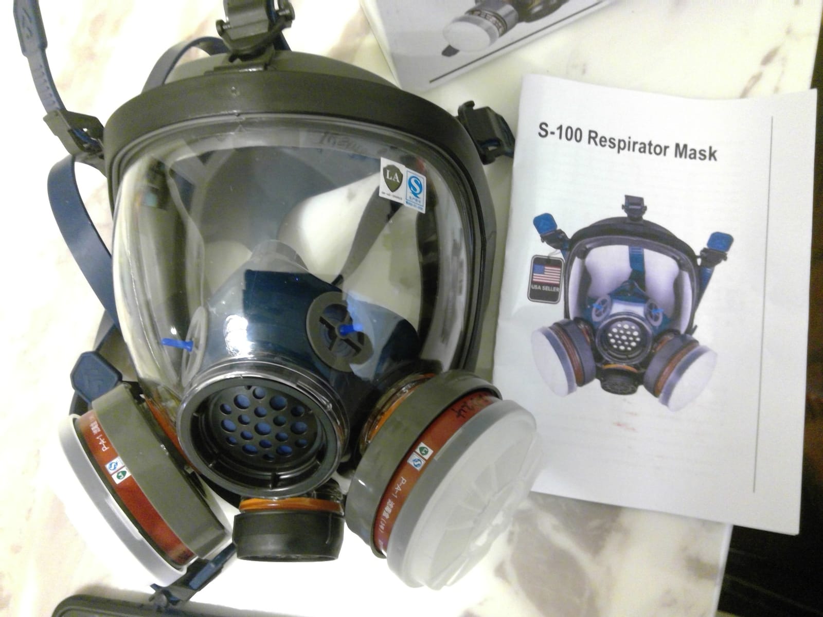 Full Face Organic Vapor Respirator - Protective Eye & Nose Shield with Anti-Fog Heavy Duty Lens & Adjustable - Chemical, & Particulate Respirator. Includes 2 Filter Cartridges - Industrial Grade customer photo 1