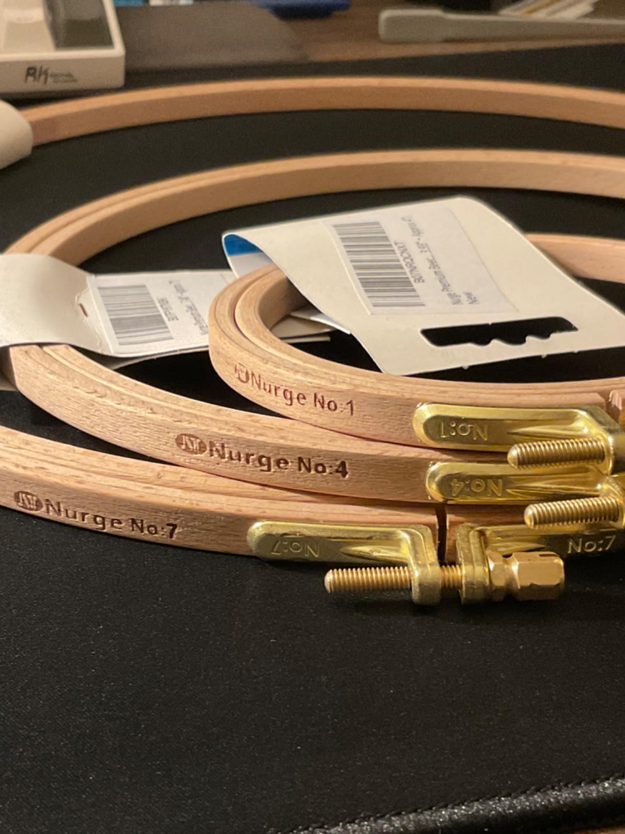 Nurge Premium Quality Beech Wood Embroidery Hoop, Cross Stitch Hoop with Gold Plated Adjustable Brass Screw for DIY Projects Ideal for Crafters,Beginners & Professionals - 12.2