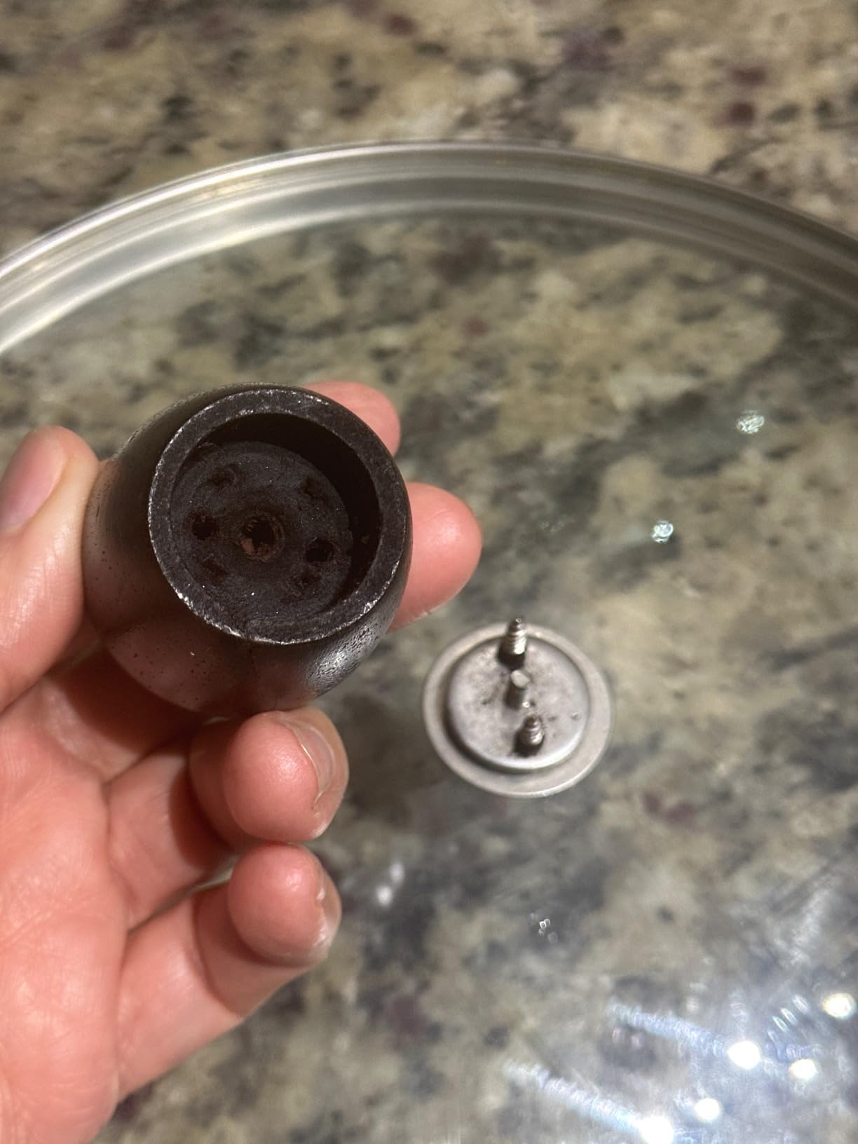 Hawkins 4 Litre Deep Kadhai, Triply Stainless Steel Kadai with Glass Lid, Flat Bottom Induction Kadhai, Big Kadai, Silver (SSK40G) customer photo 2