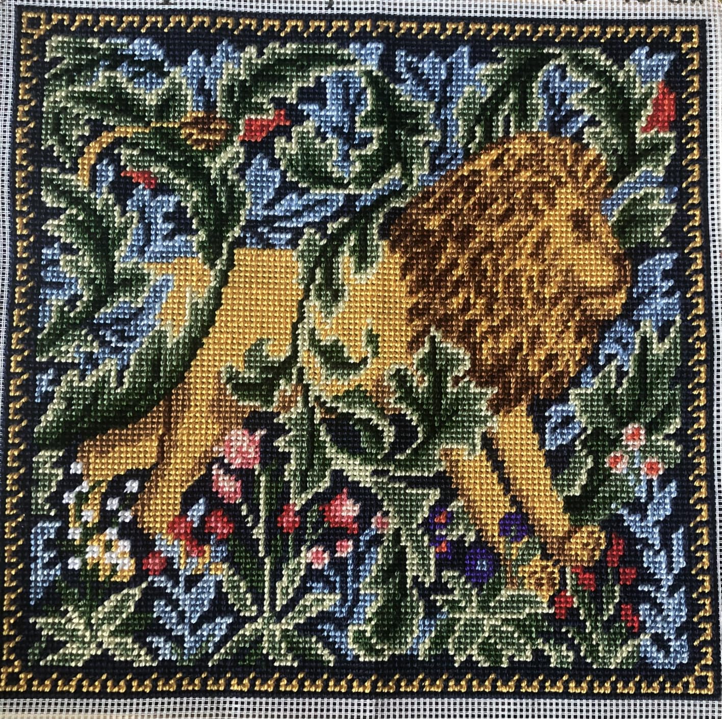 Tapestry Needlepoint Kit for Adults and Beginners - Strawberry Thief by William Morris 16