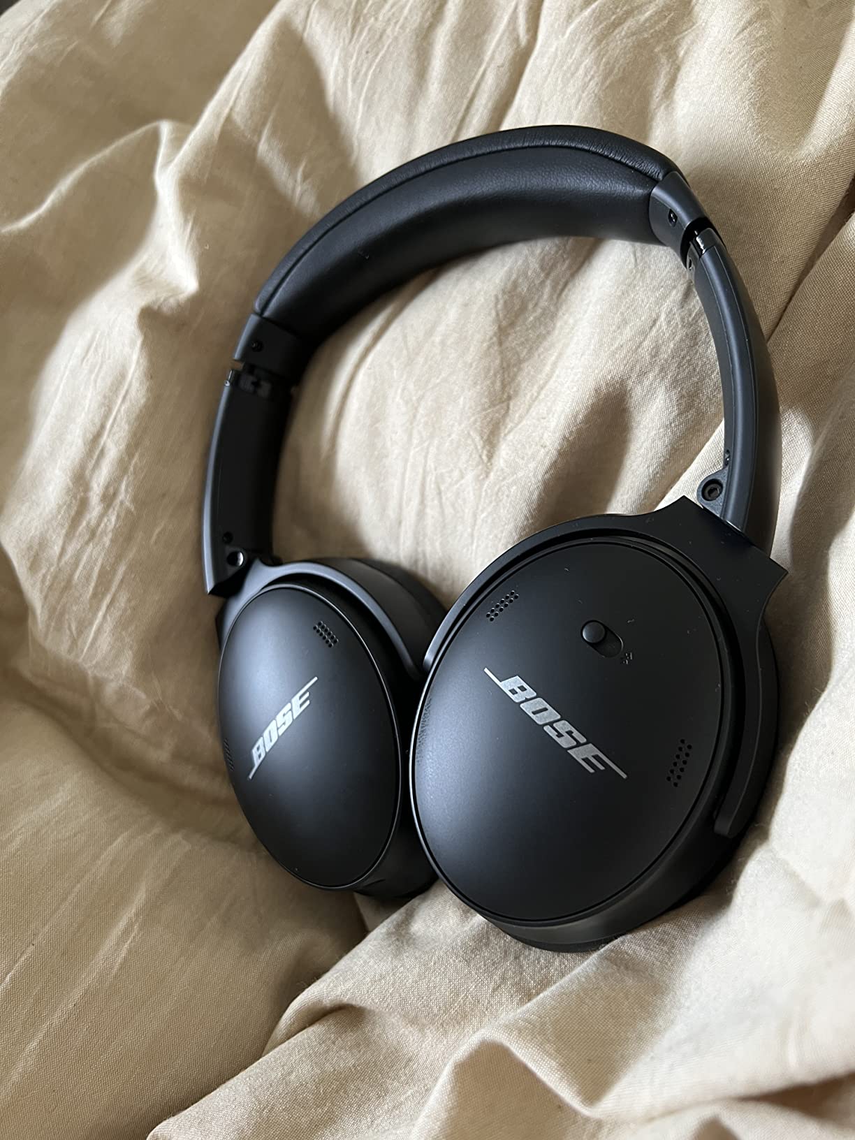 QuietComfort 45 Bluetooth Wireless Noise Cancelling Headphones - Triple Black customer photo 2