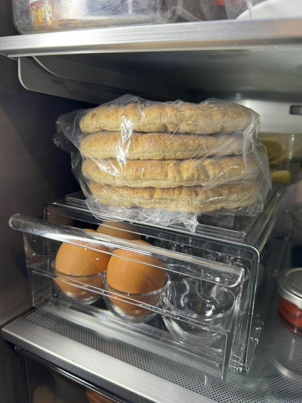 Ettori Egg Container for Refrigerator BPA Free Refrigerator Organizer Bins,Stackable Egg Holder for Refrigerator,18 Egg Tray,Clear customer photo 2
