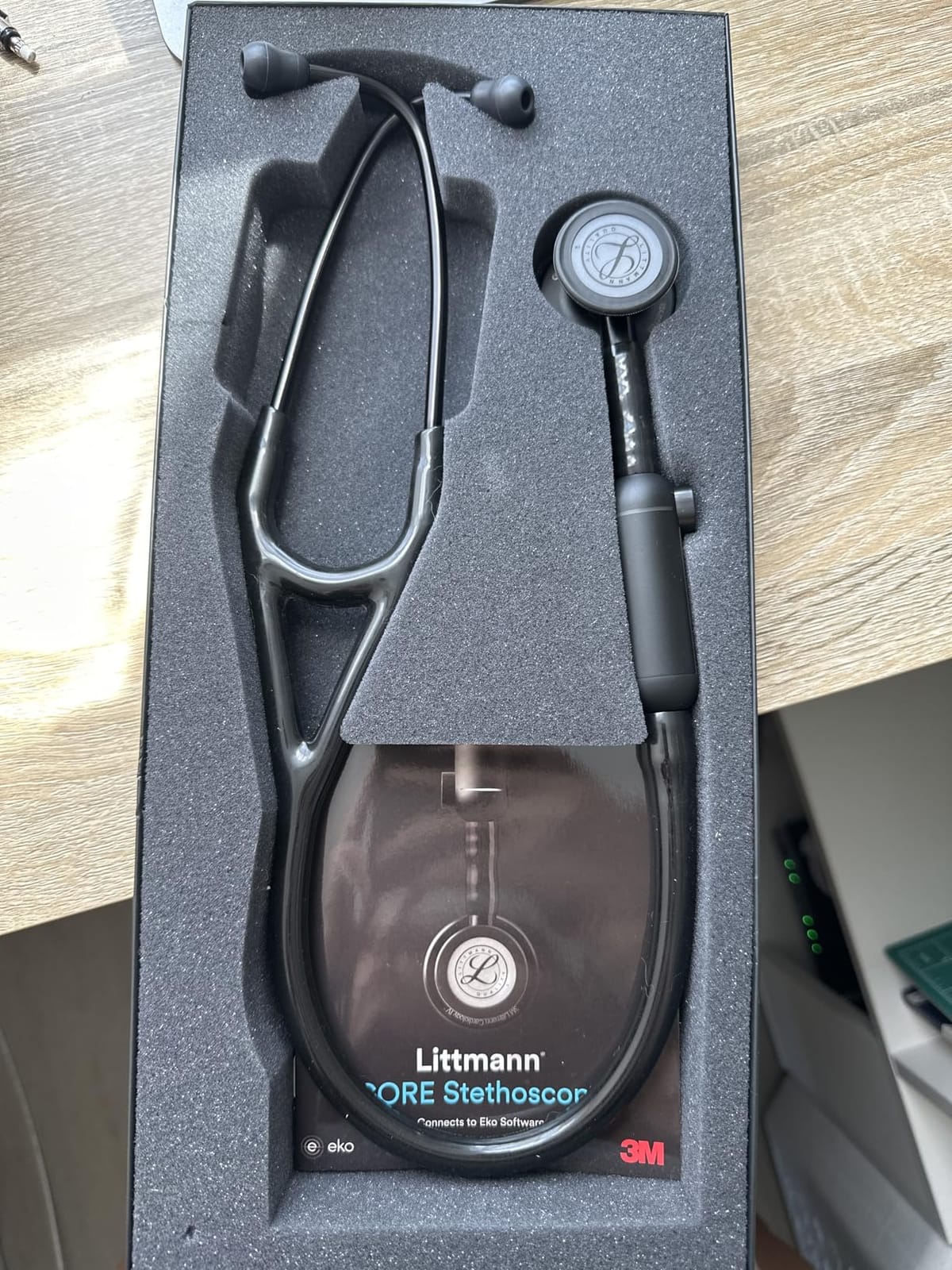 3M Littmann CORE Digital Stethoscope, Our Most Advanced Stethoscope Yet, Up To 40x Amplification, Active Noise Cancellation, In-App Sound Wave Visualization, High Polish Copper Chestpiece, 8870 customer photo 1