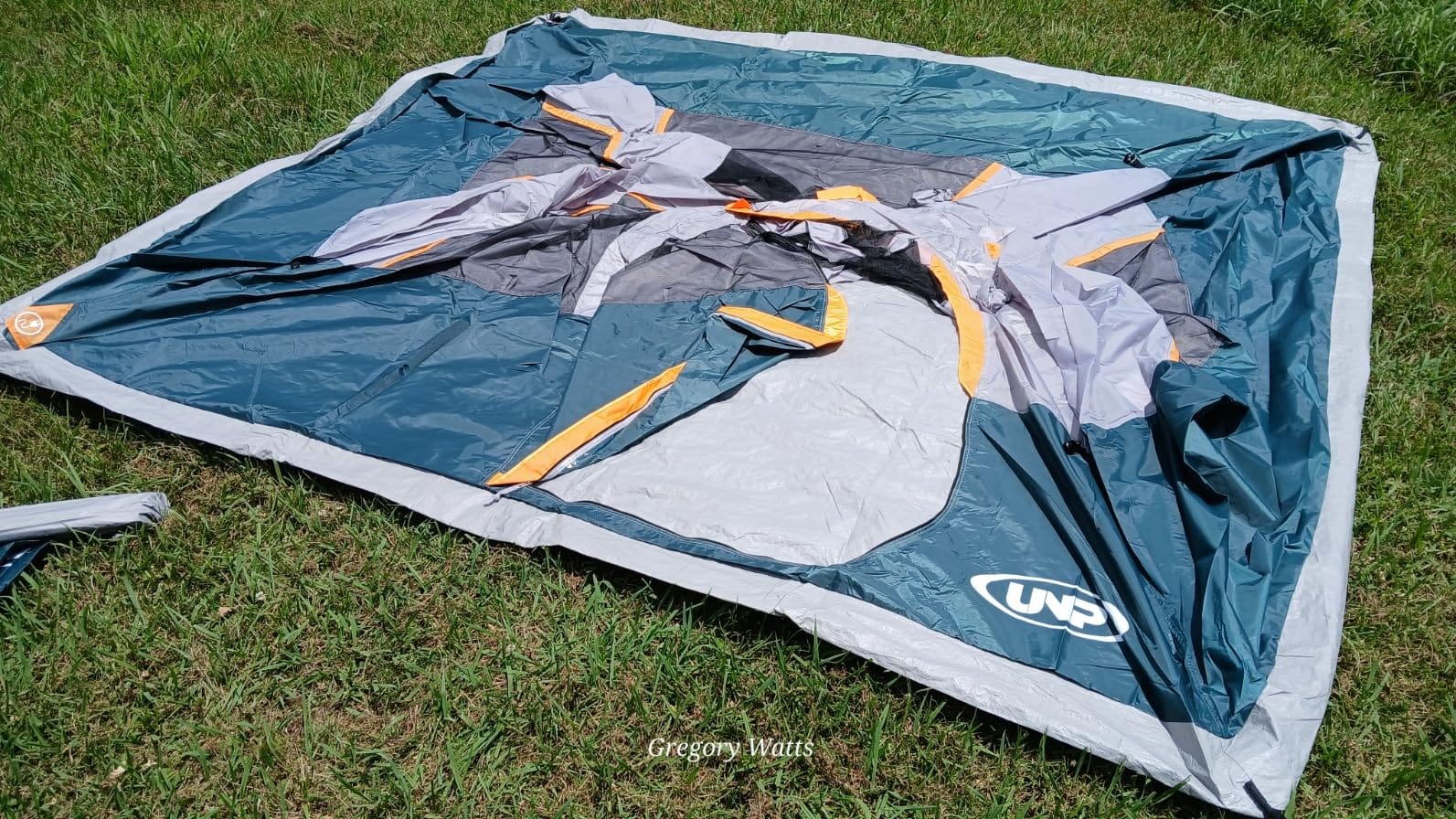 UNP 6 Person Tents for Camping Waterproof Family Cabin Tent with Rainfly | Easy Setup Windproof Double Layer Camping Tent with 1 Mesh Door & 5 Large Mesh Windows 10'X9'X78in(H) customer photo 1