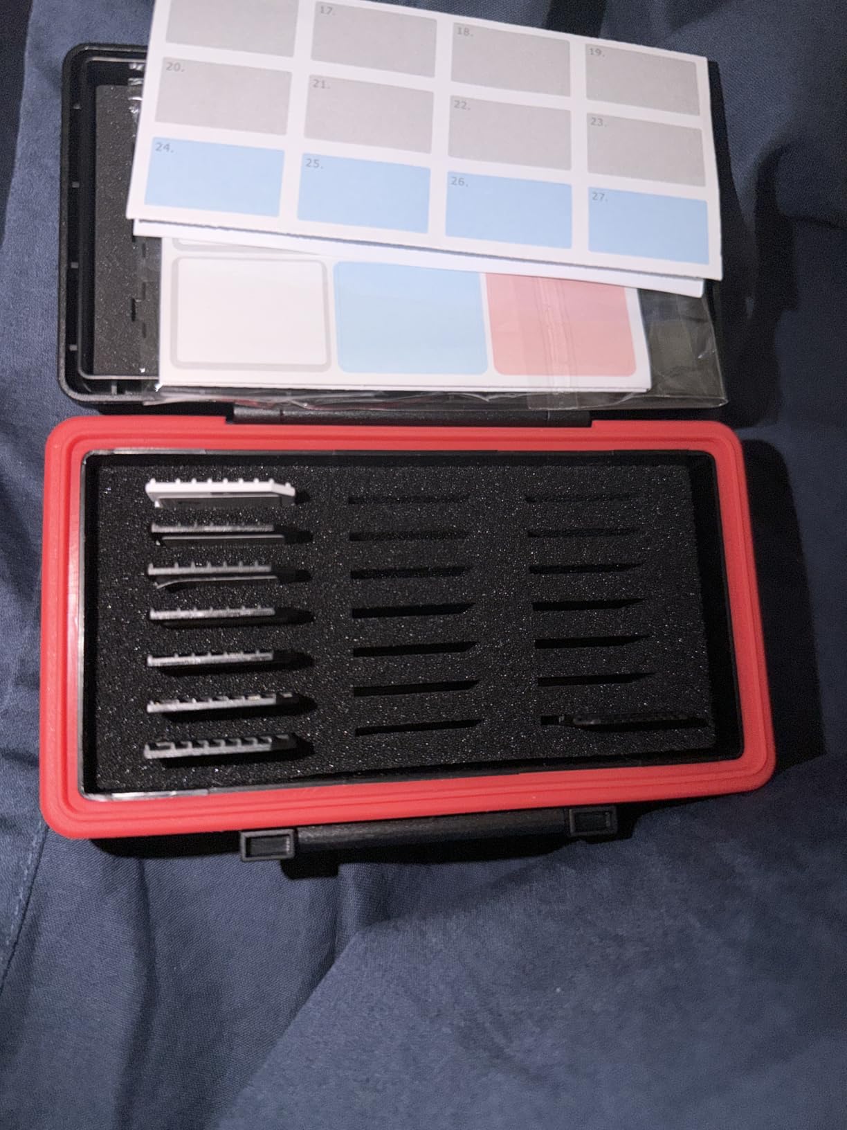 36 Slots SD TF Memory Card Case Holder, Water-Resistant & Vertical Style, Anti-Shock customer photo 2