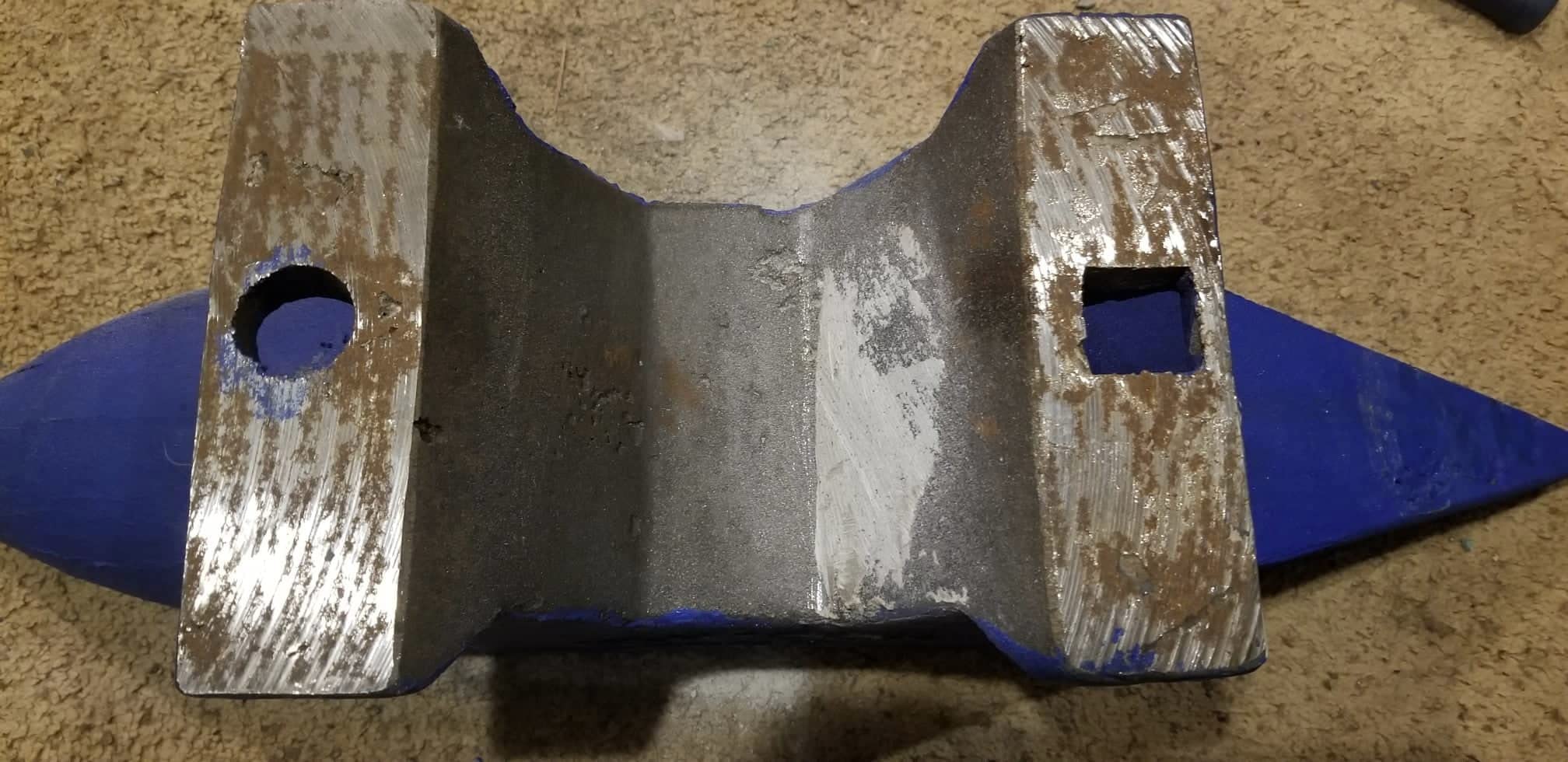 VEVOR Cast Steel Anvil, 22 Lbs (10kg) Double-Horn Anvil with Large Countertop and Stable Base customer photo 2
