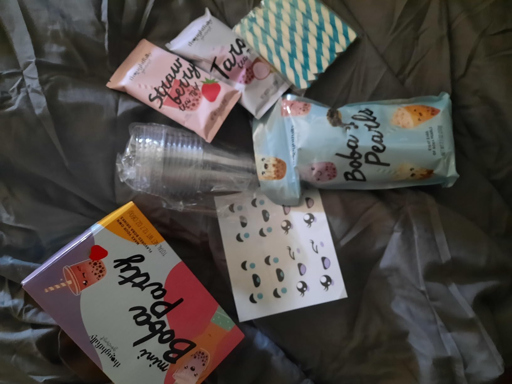 Mini Boba Pearl Party Kit, Bubble Tea Tasting Collection, Makes 16 Servings | DIY Bubble Tea, Milk Tea Kit, Boba Lovers, Birthday Parties, Sleepovers, Family Fun & Entertaining customer photo 2