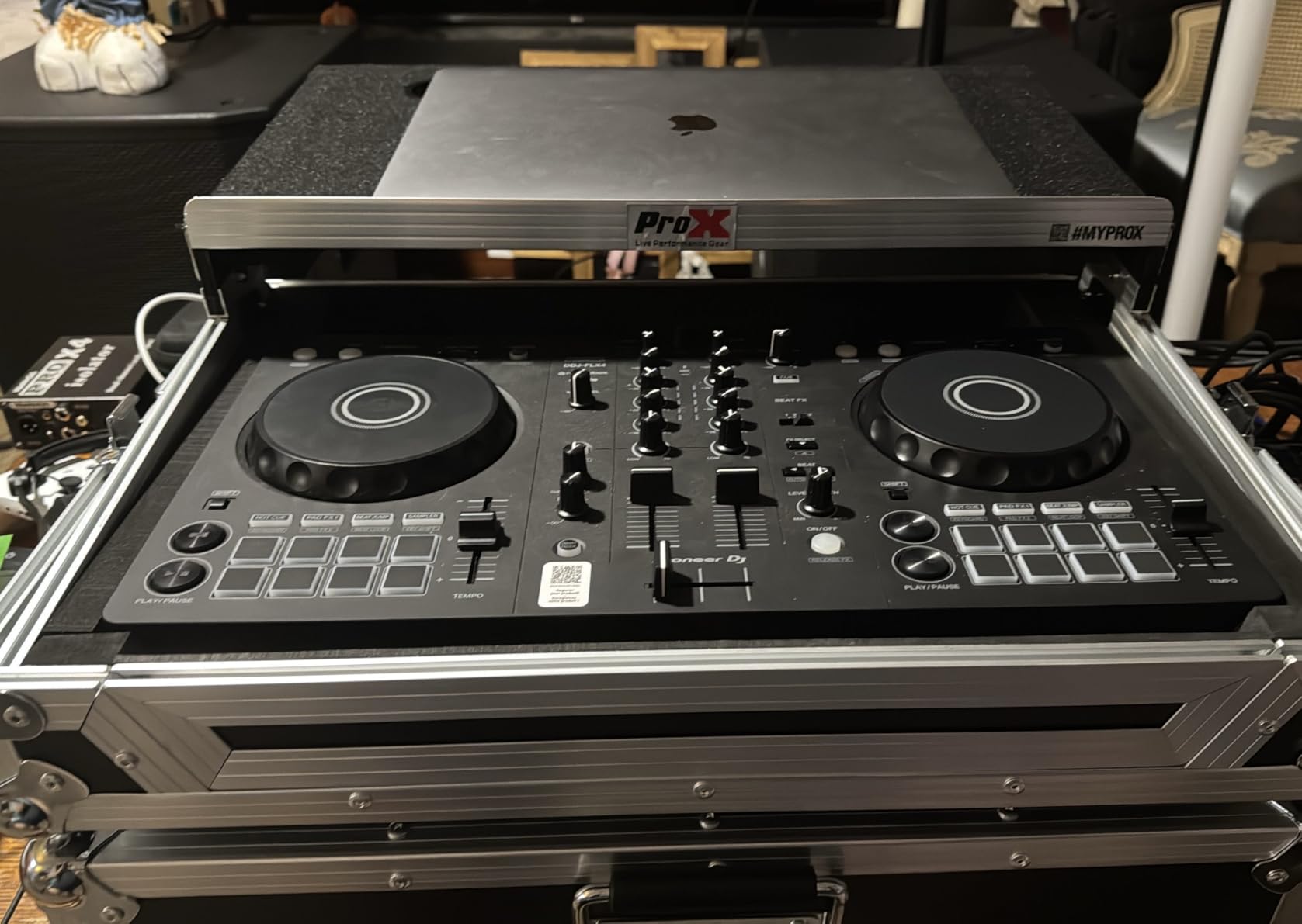 Pioneer DJ DDJ-FLX4 2-Channel DJ Controller, 16 Pads, Graphite | Easy first mixes, 2-deck growth, Smart Fader, streaming-ready, mic input for livestreaming customer photo 1