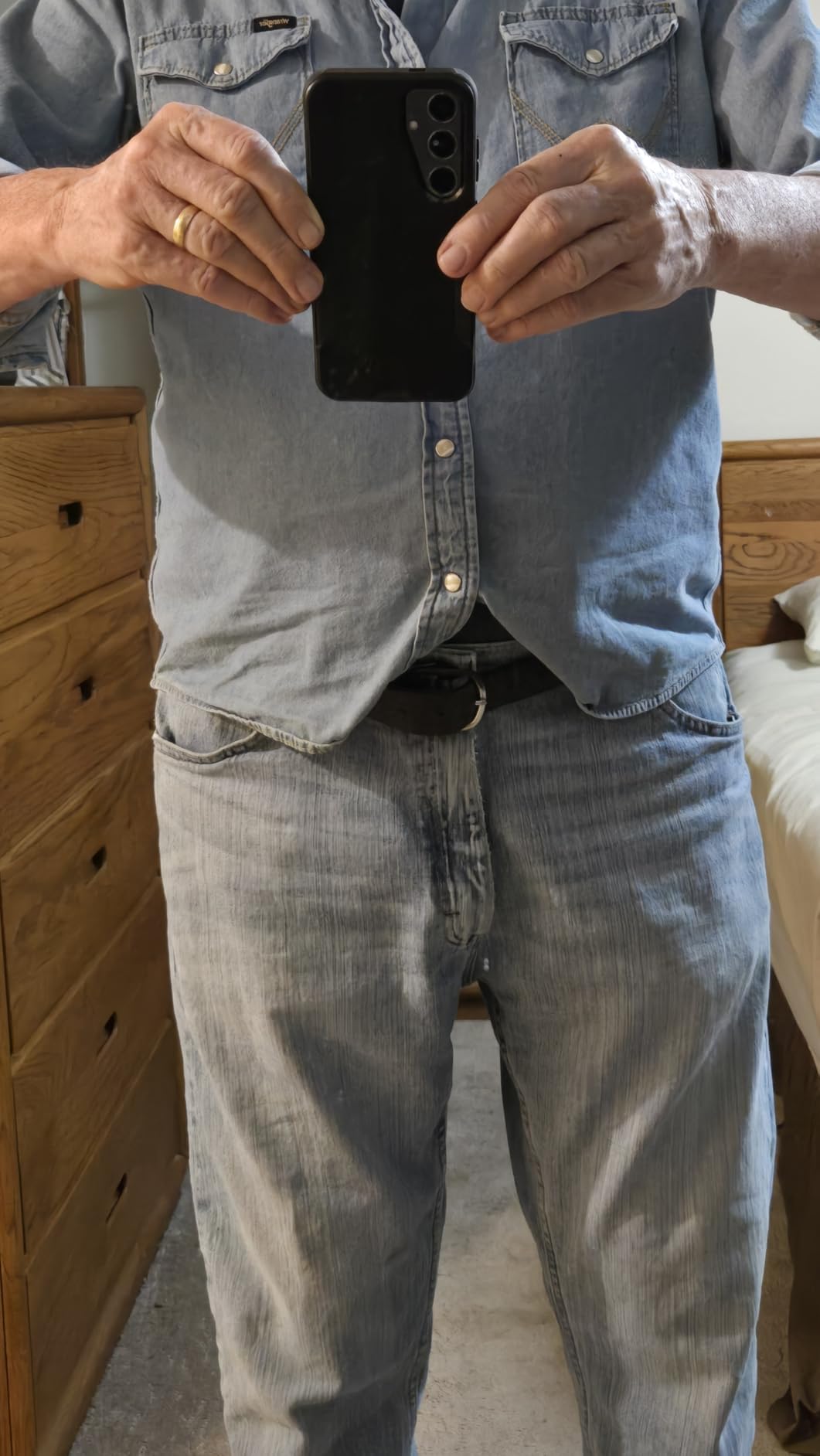 Wrangler Men's Iconic Regular Fit Snap Shirt customer photo 2
