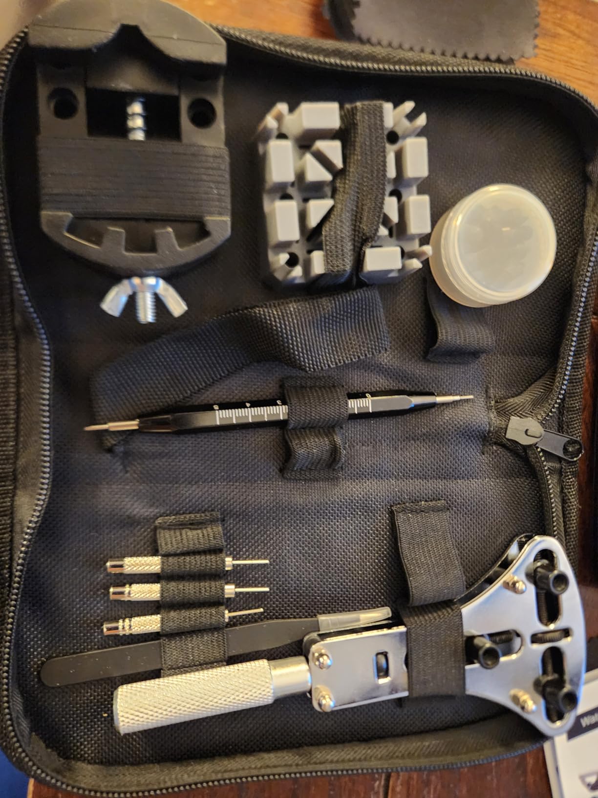 Watch Repair Kit, GLDCAPA Professional Watch Battery Replacement Kit, Watch Repair Tools with Carrying Case, Watch Link Removal Tool Kit, Watch Case Opener, Watch Press Set with 60pcs Watch Battery customer photo 1