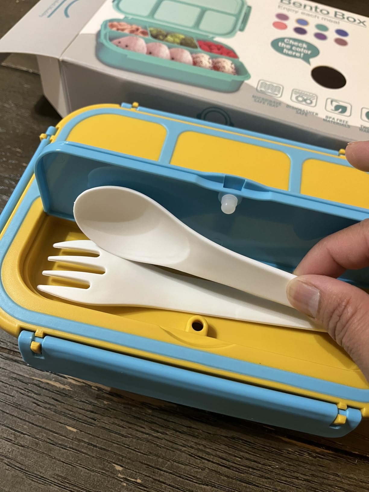 QQKO Bento Lunch Box for Kids Girls Boys, Toddler Kids Lunch Boxes for School, Lunch Containers for Adults with 4 Compartments, Sauce Container, Utensils, Food Picks and Muffin Cups, Purple customer photo 2