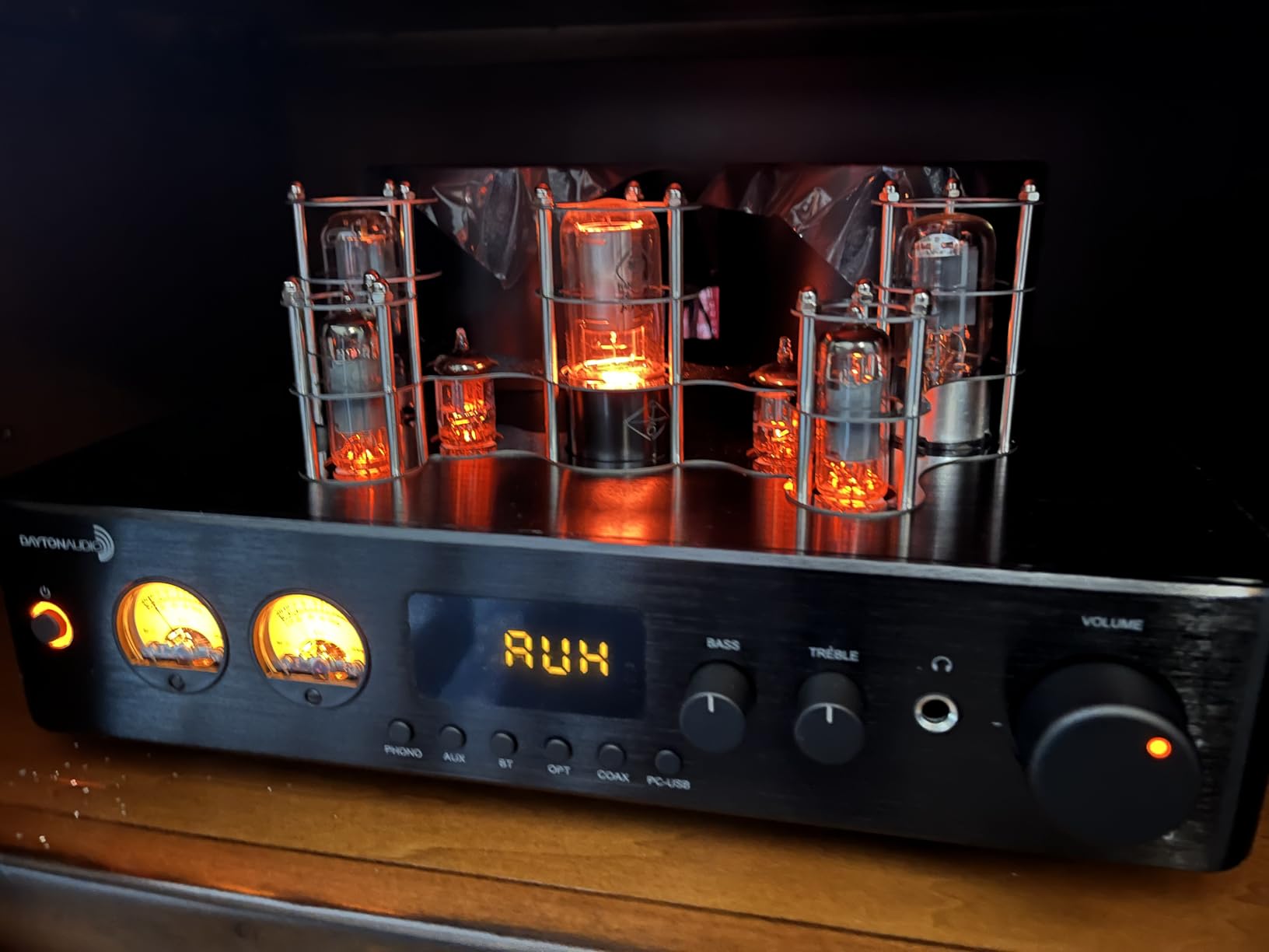 Dayton Audio HTA200 Integrated Stereo Hybrid Tube Amplifier 200 Watts customer photo 1