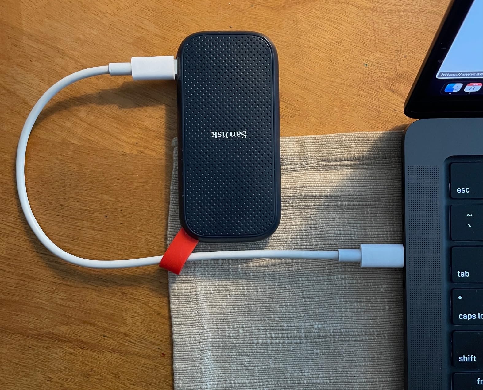 SANDISK 2TB Portable SSD - Up to 800MB/s, USB-C, USB 3.2 Gen 2 - External Solid State Drive - SDSSDE30-2T00-G26 customer photo 1