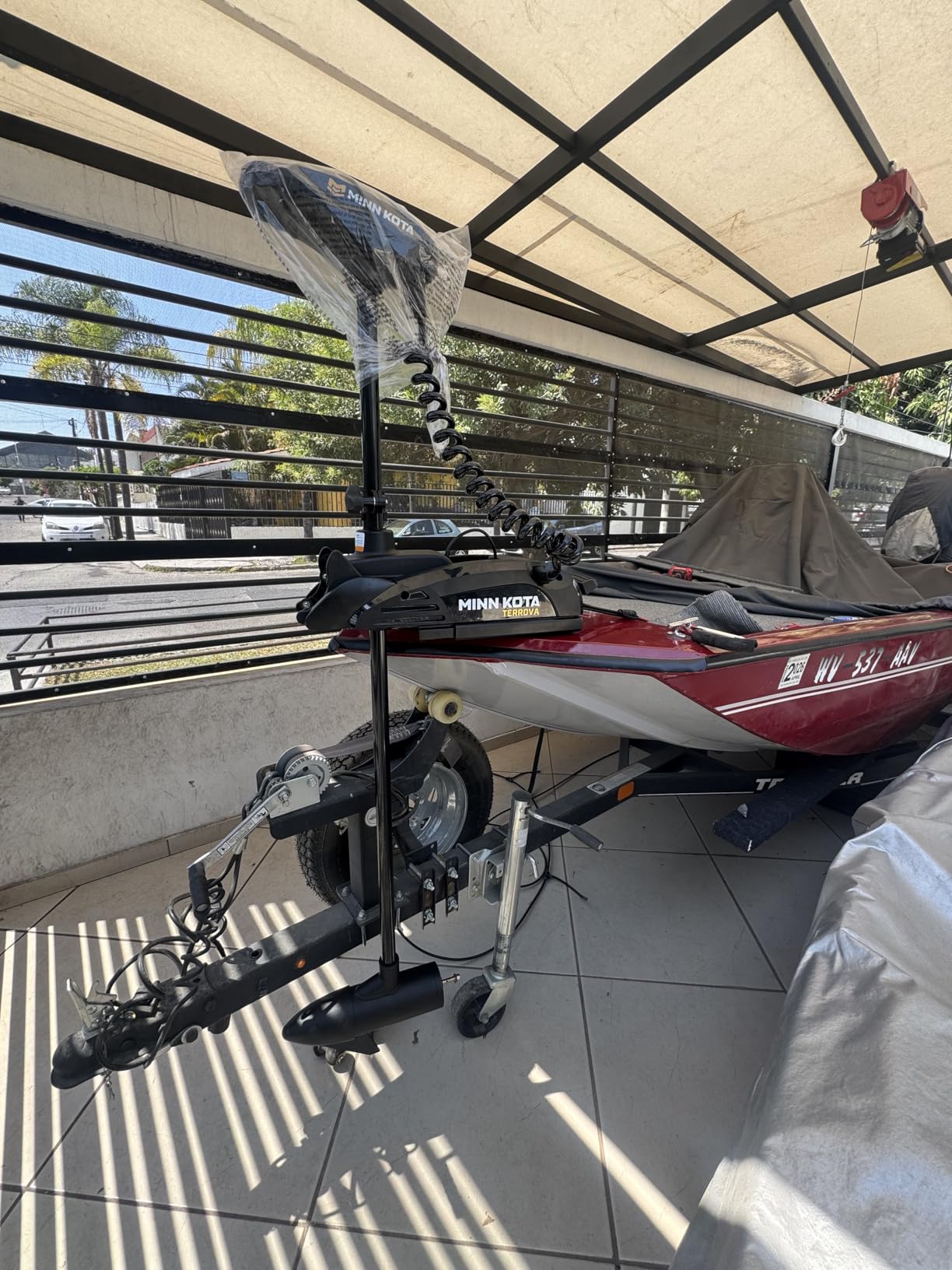 Minn Kota Terrova Bow-Mount Electric Trolling Motor with GPS, Spot-Lock - 55 Lb. Thrust, 54 In. Shaft, Freshwater customer photo 2