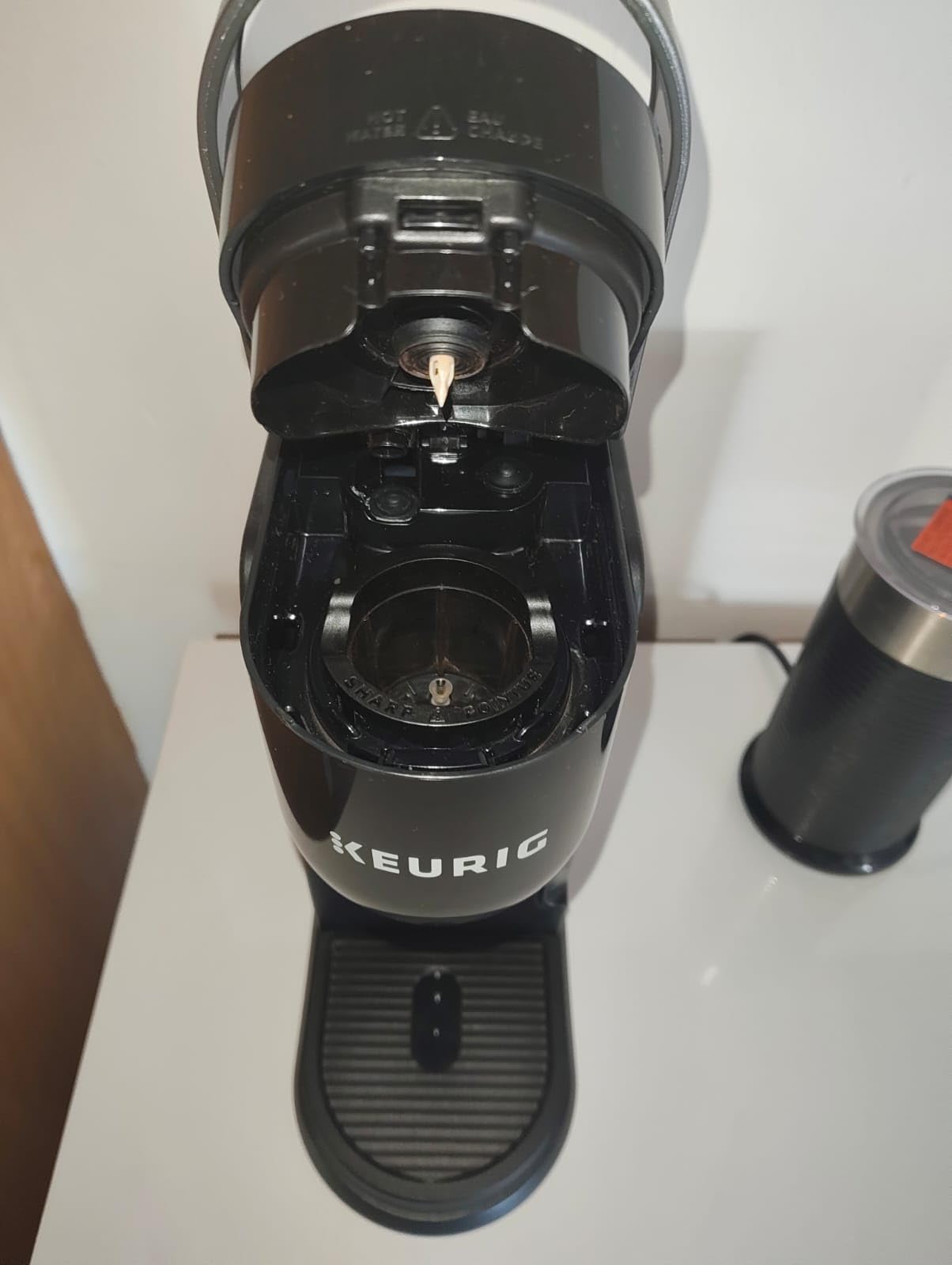 Keurig K-Cafe Barista Bar Single Serve Coffee Maker and Frother, with 3 Brew Sizes, Hot and Cold Coffee Capabilities, 2oz Coffee Shot Button, Black customer photo 2