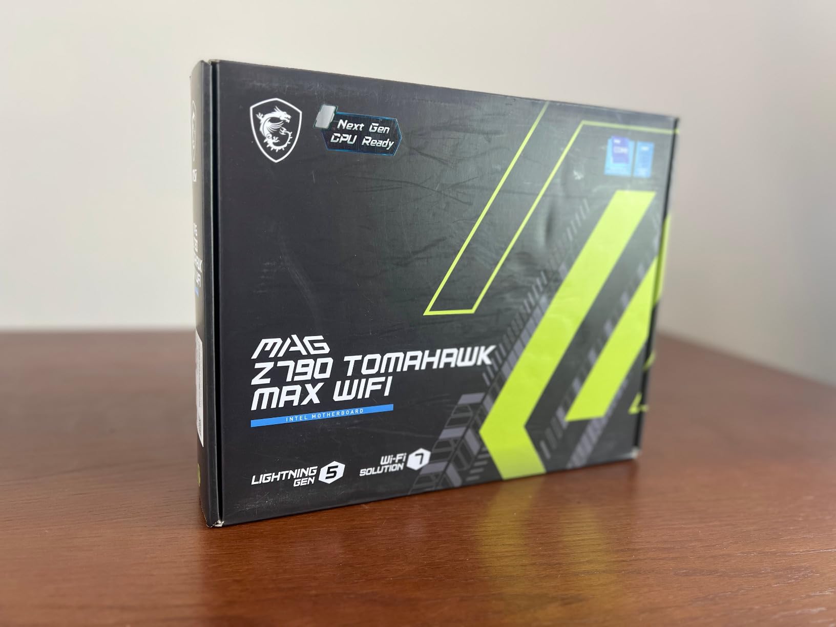 MSI MAG Z790 Tomahawk MAX WiFi Gaming Motherboard (Supports 12th/13th/14th Gen Intel Processors, LGA 1700, DDR5, PCIe 5.0, M.2, SATA 6G, 2.5Gbps LAN, USB 3.2 Gen2, Wi-Fi 7, Bluetooth 5.4, ATX) customer photo 1