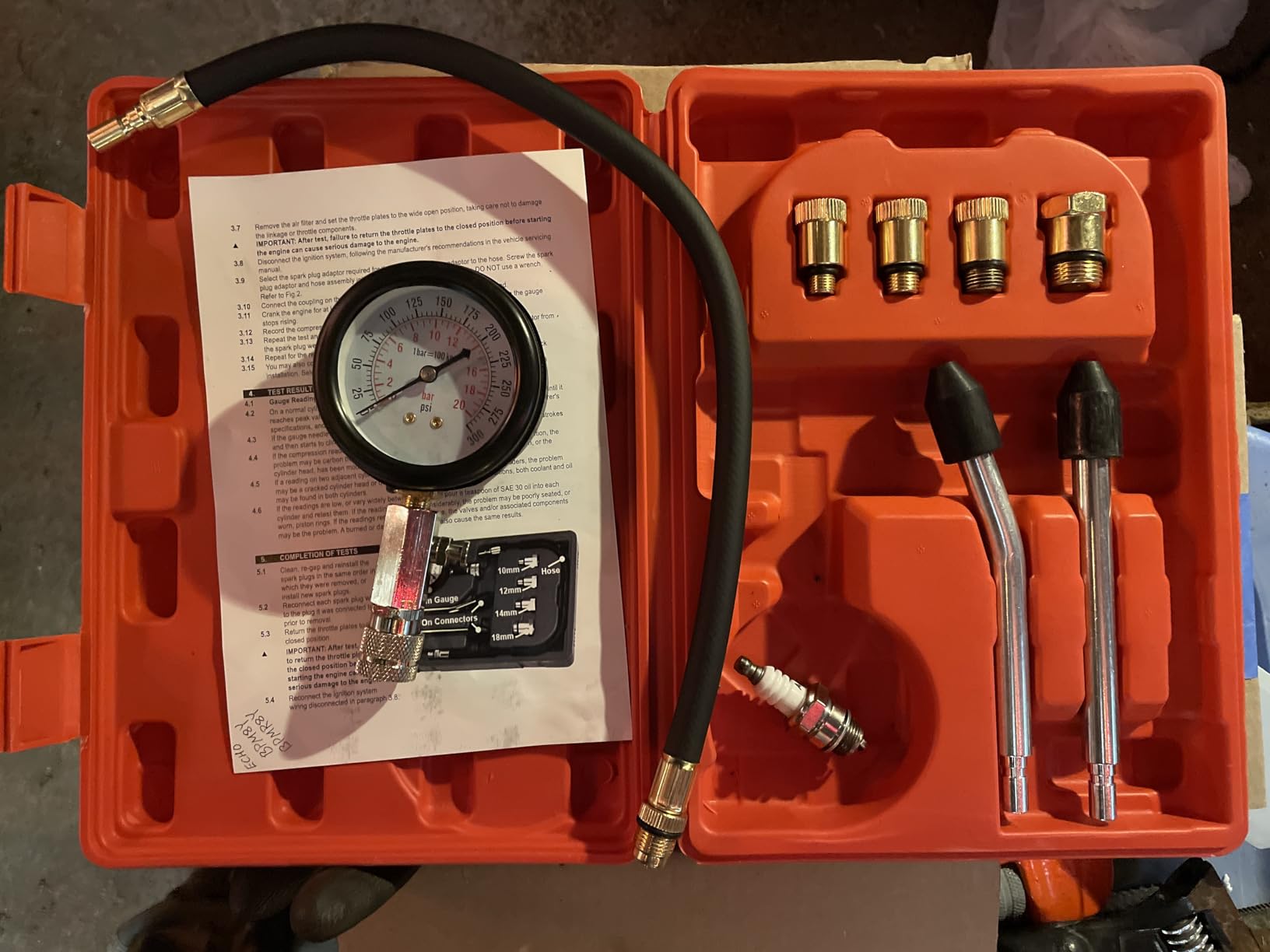 Clatoon 8pcs Petrol Engine Cylinder Compression Tester Kit 0-300PSI customer photo 2